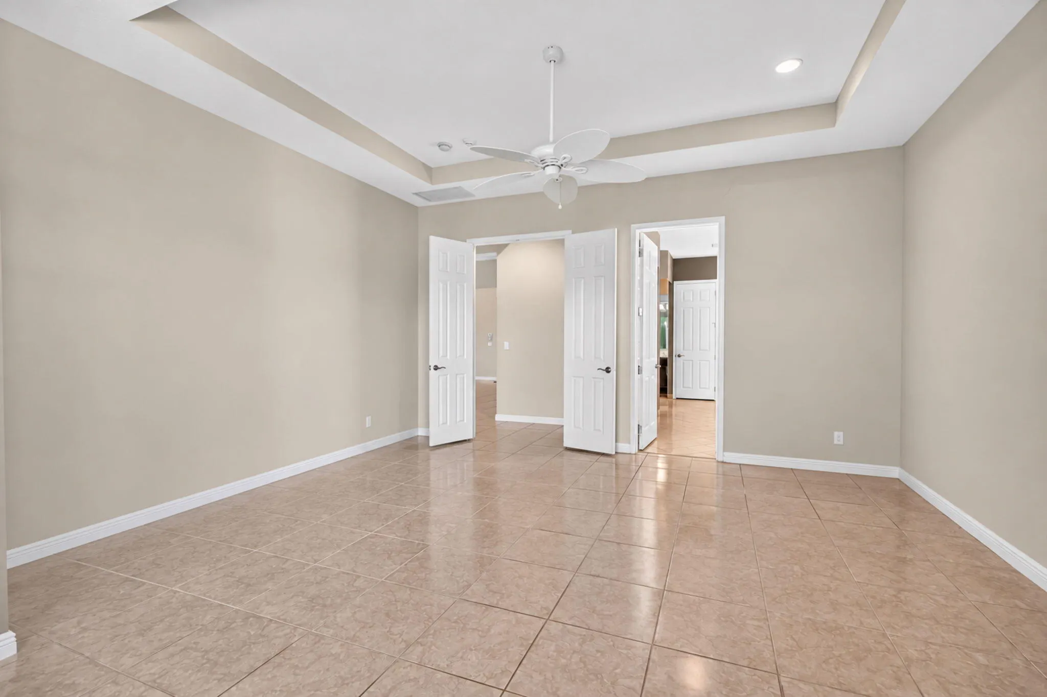 2572 COOPER Way