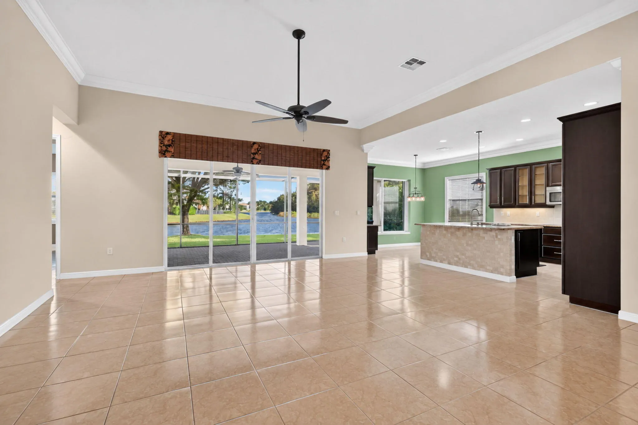 2572 COOPER Way