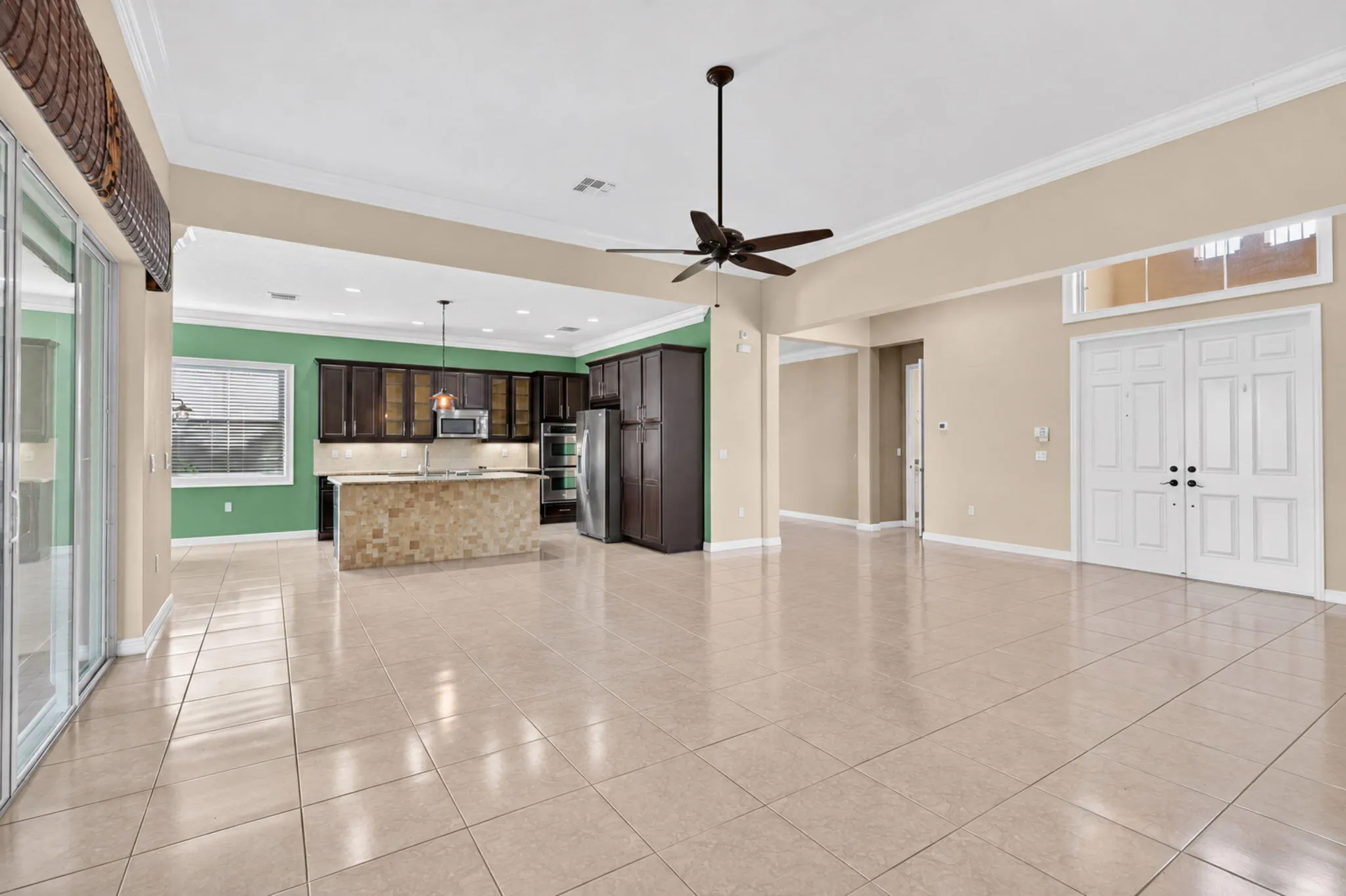 2572 COOPER Way