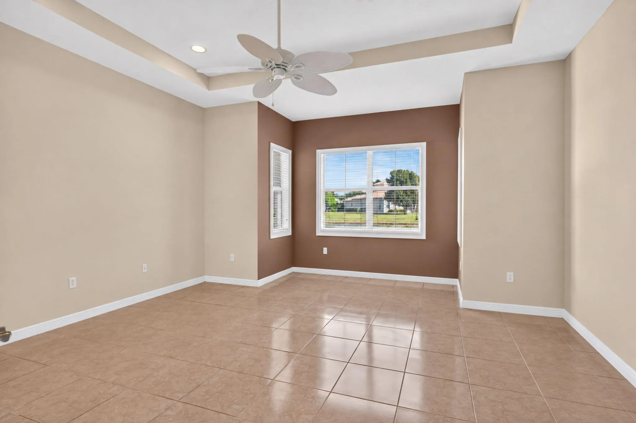 2572 COOPER Way