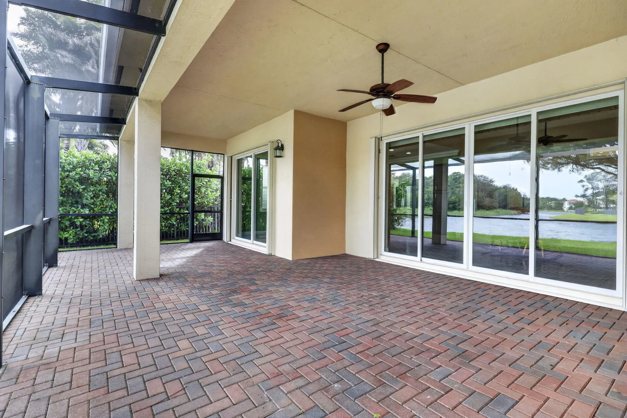 2572 COOPER Way