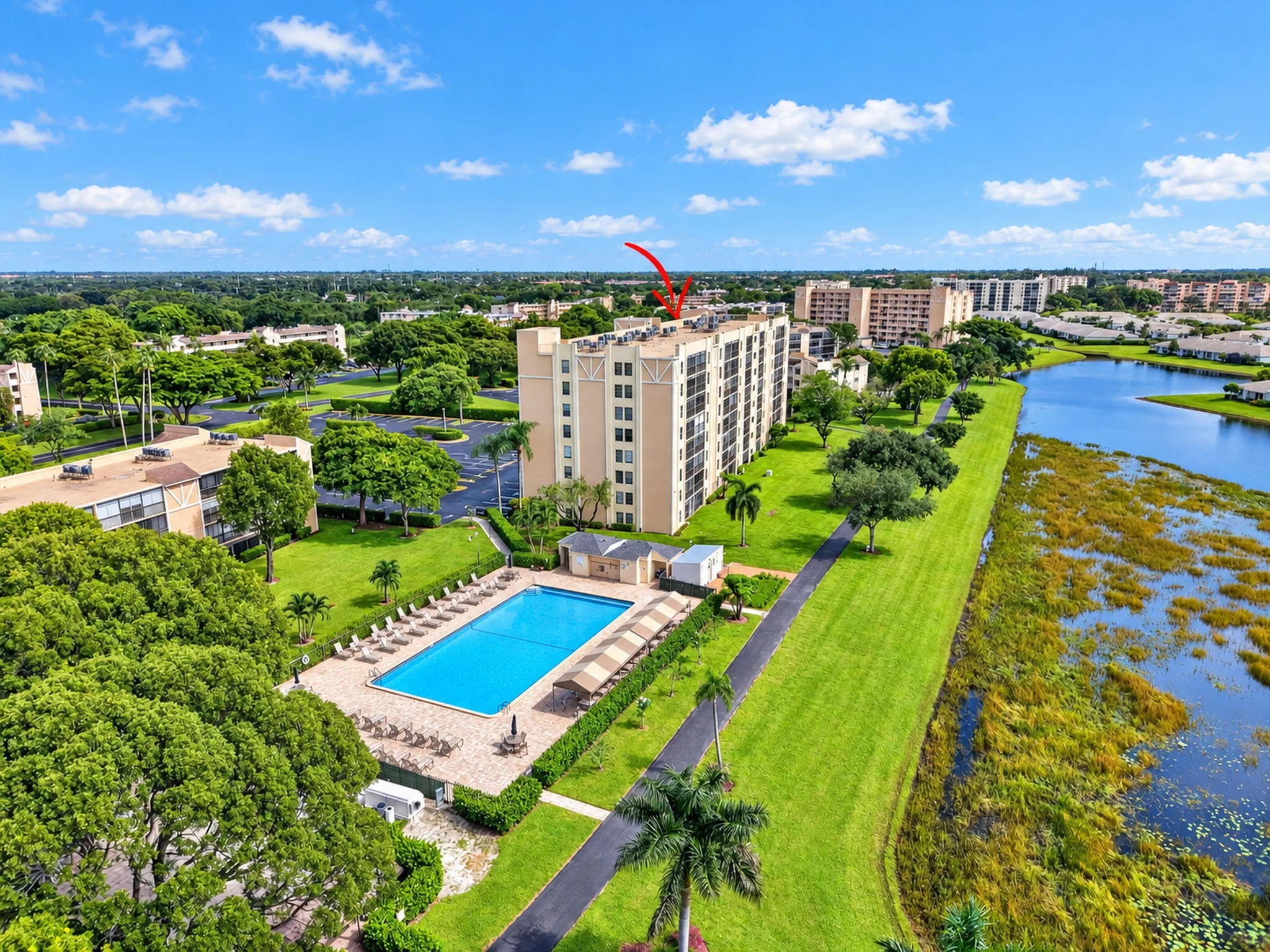 7240 Huntington Lane #806