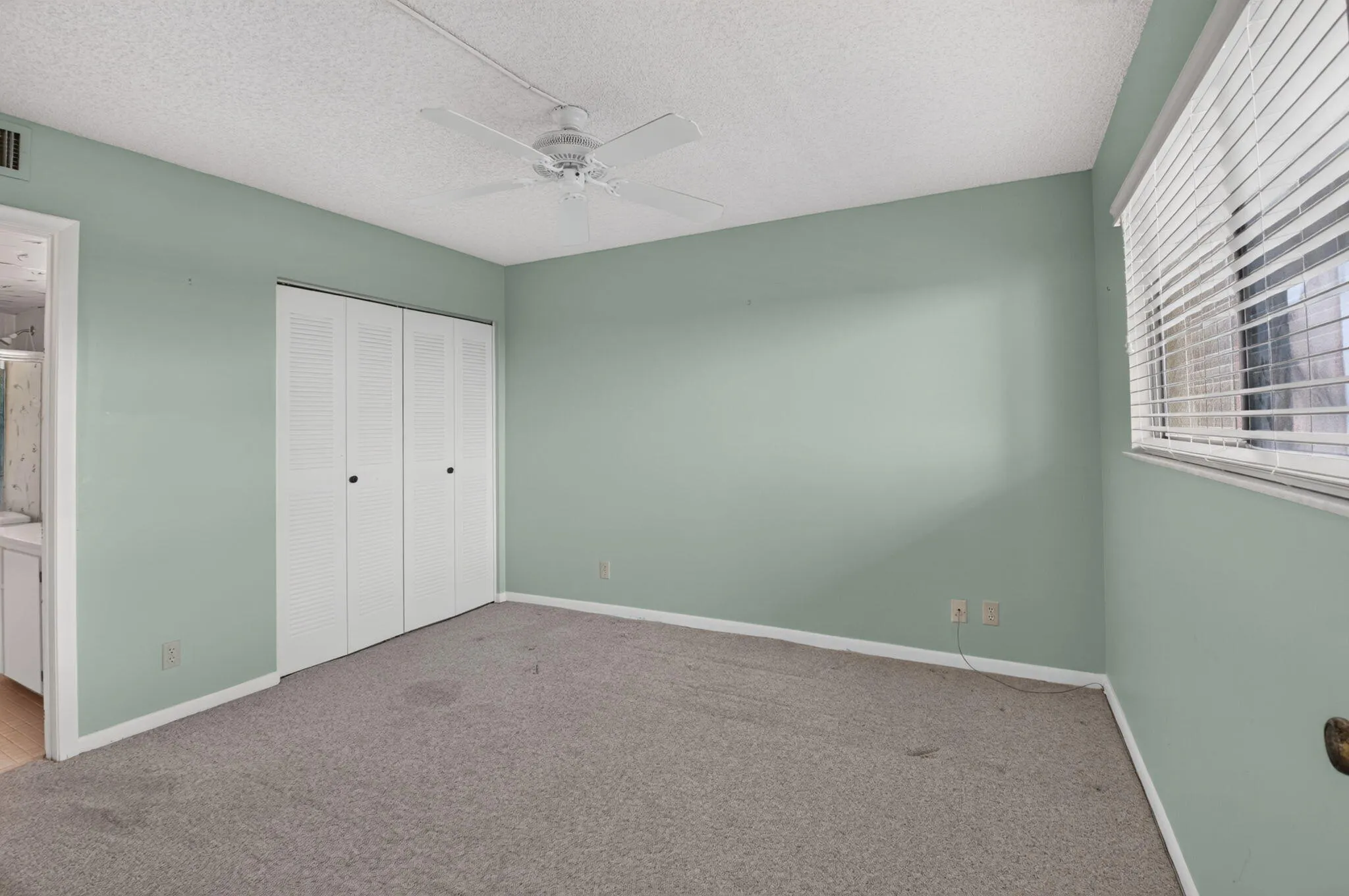 7240 Huntington Lane #806