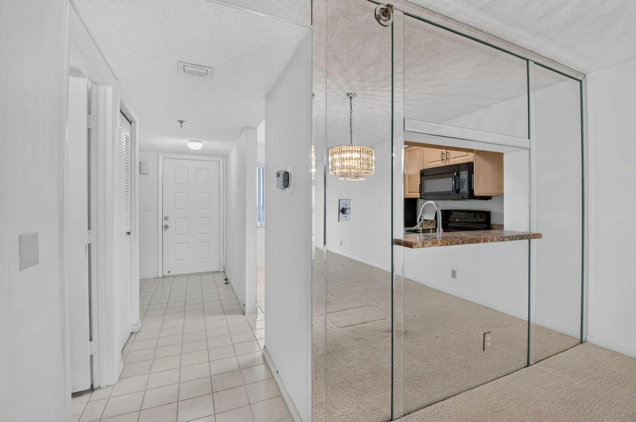 7240 Huntington Lane #806