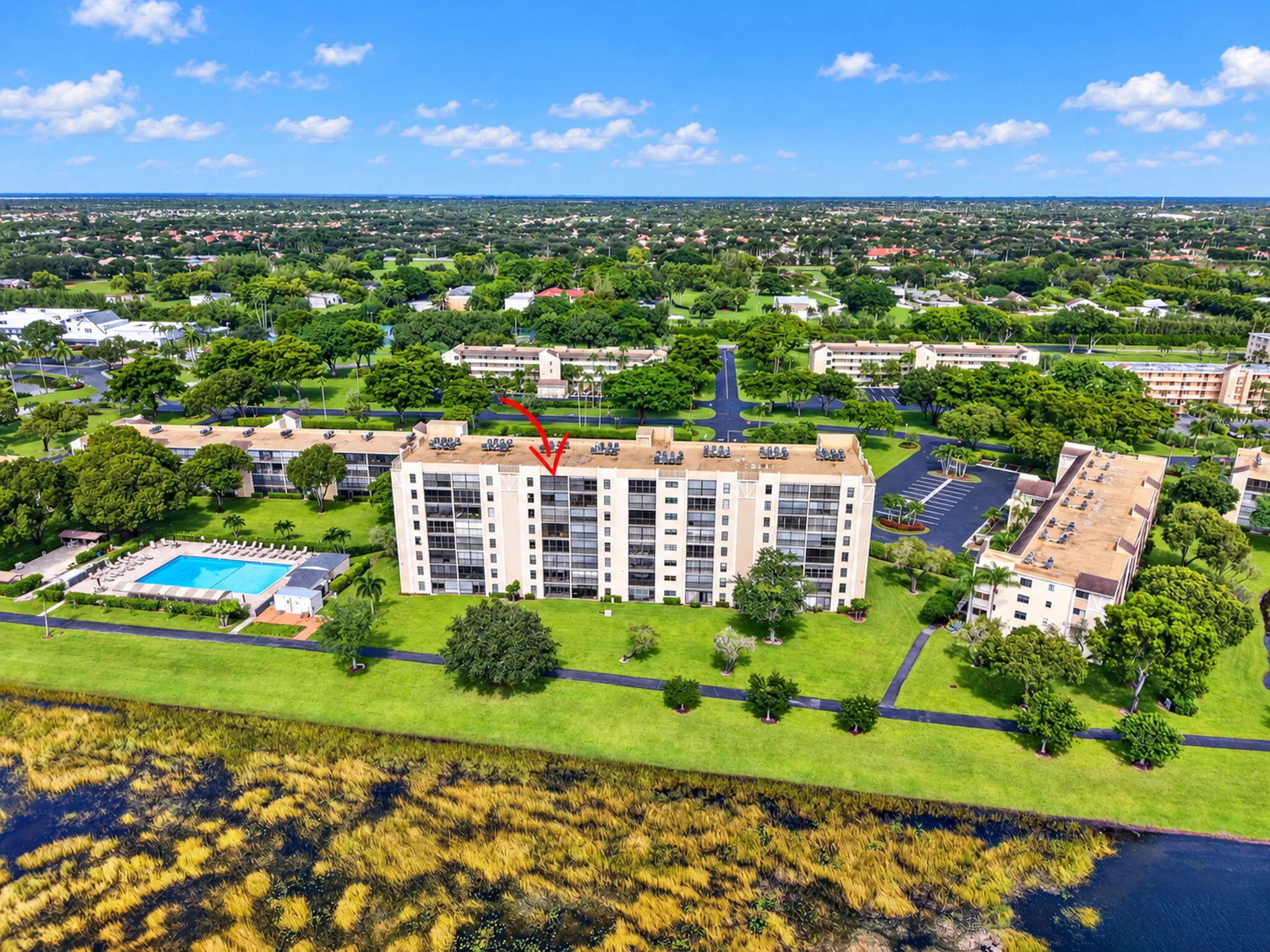 7240 Huntington Lane #806