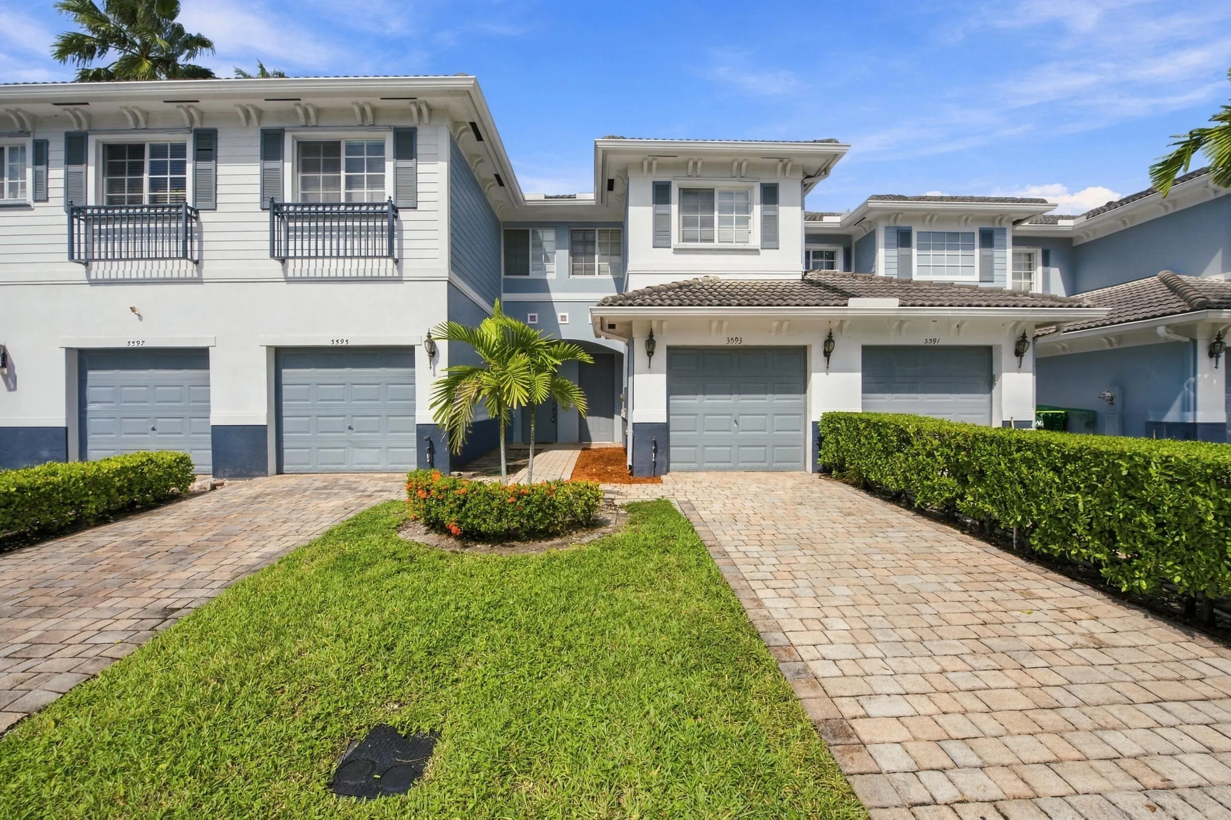 3593 NW 13TH Street