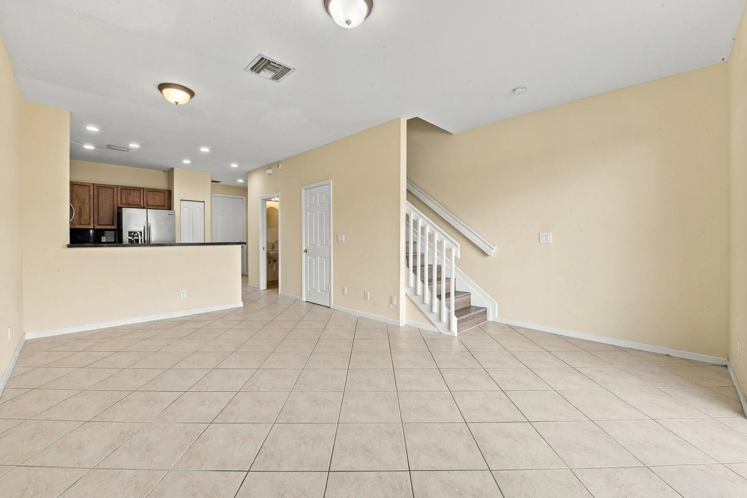3593 NW 13TH Street