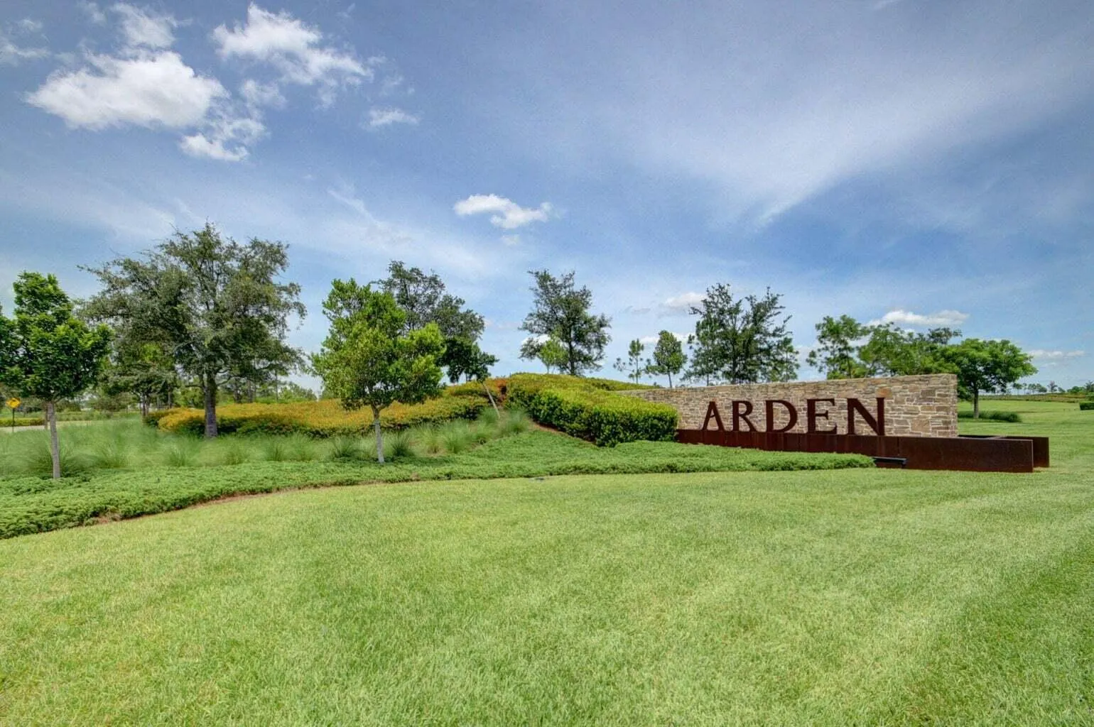 1282 Tangled Orchard Trace