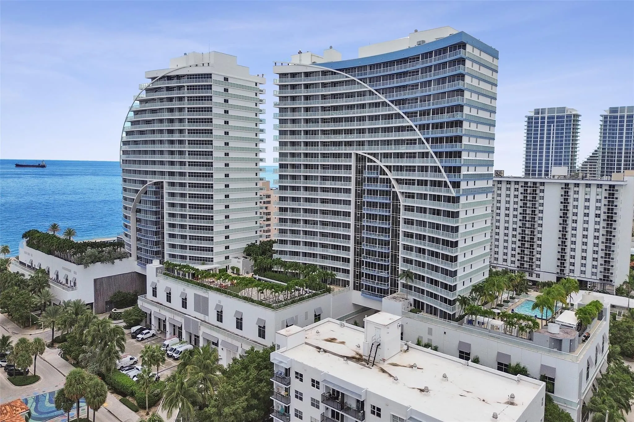 3101 BAYSHORE Drive #1806
