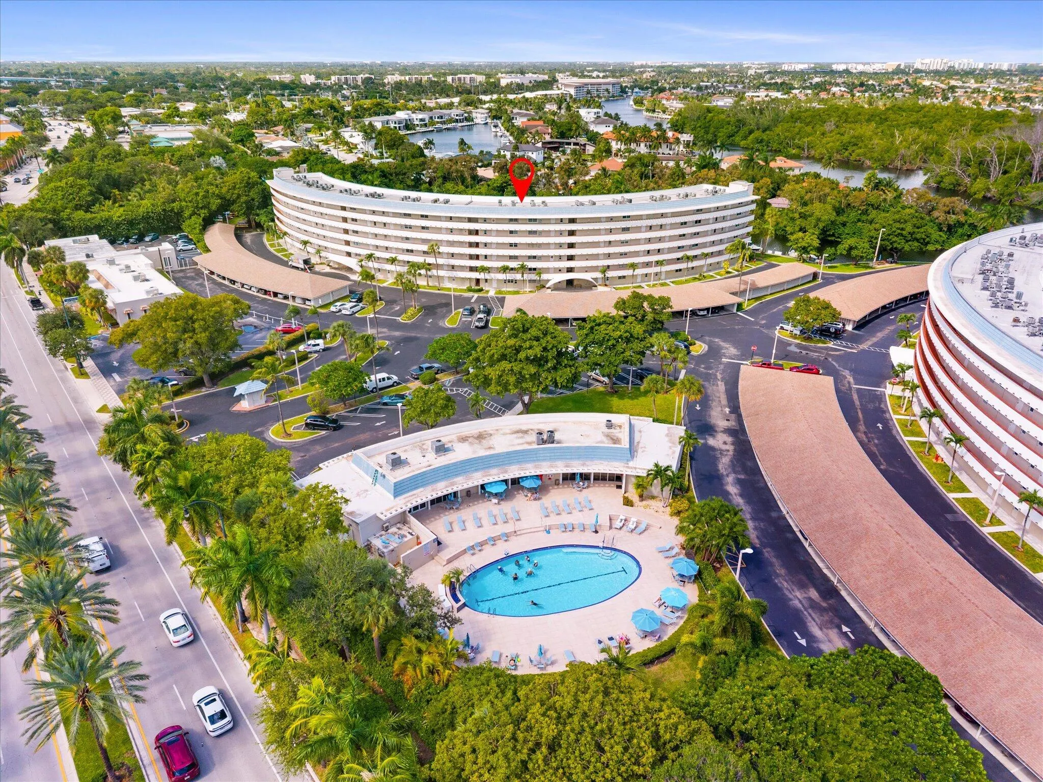 1319 E HILLSBORO Boulevard #409