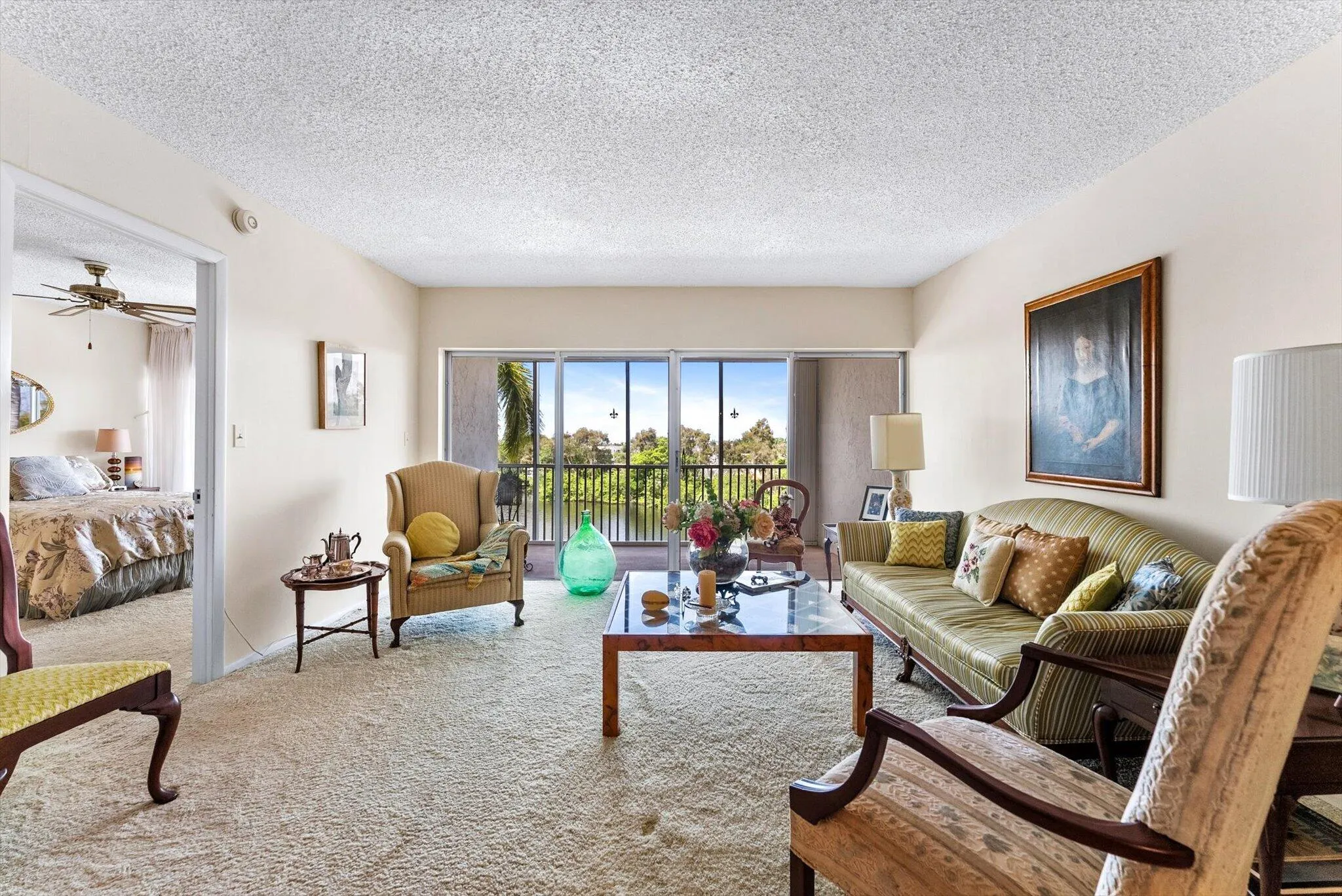 1319 E HILLSBORO Boulevard #409
