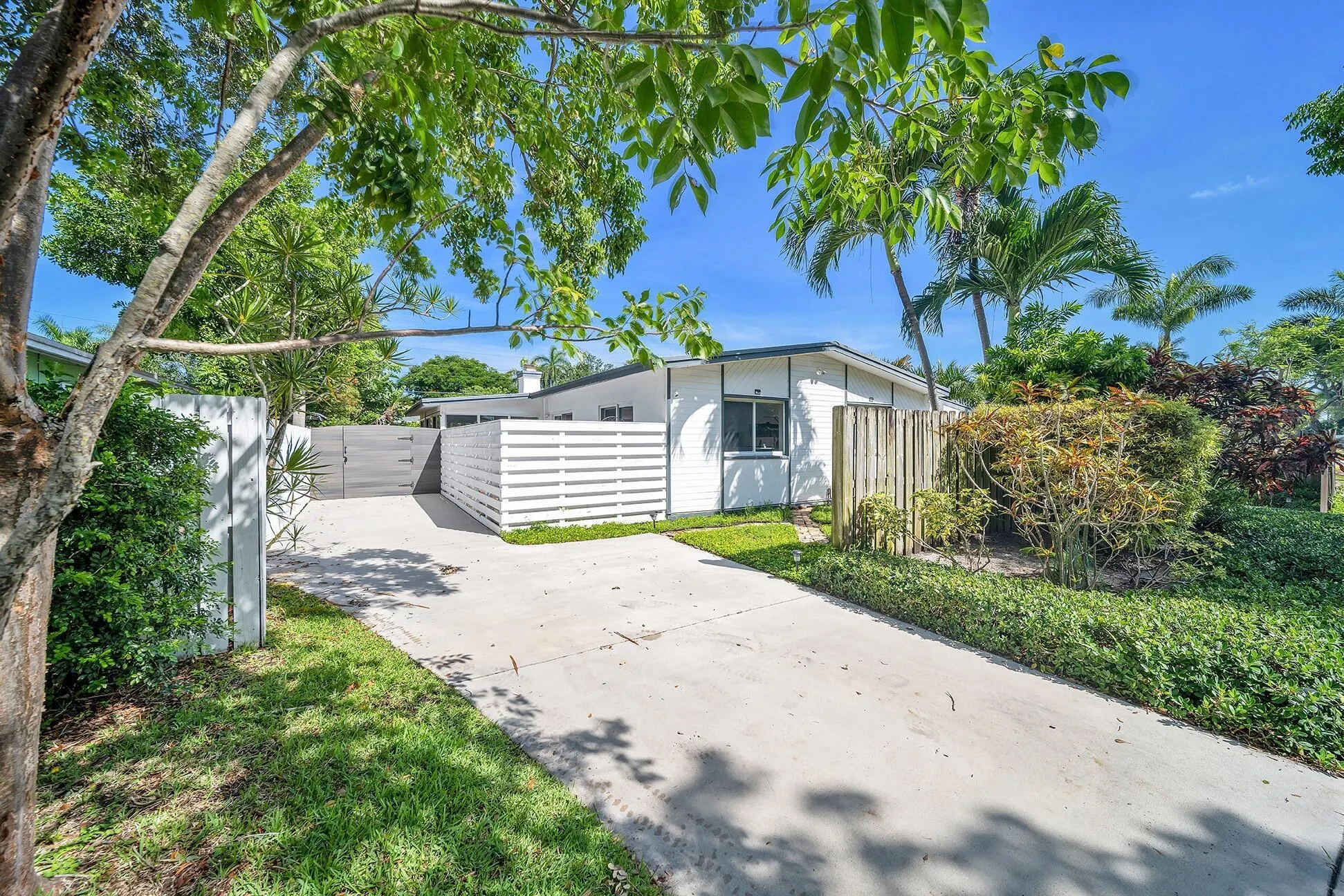 1303 Cordova Road