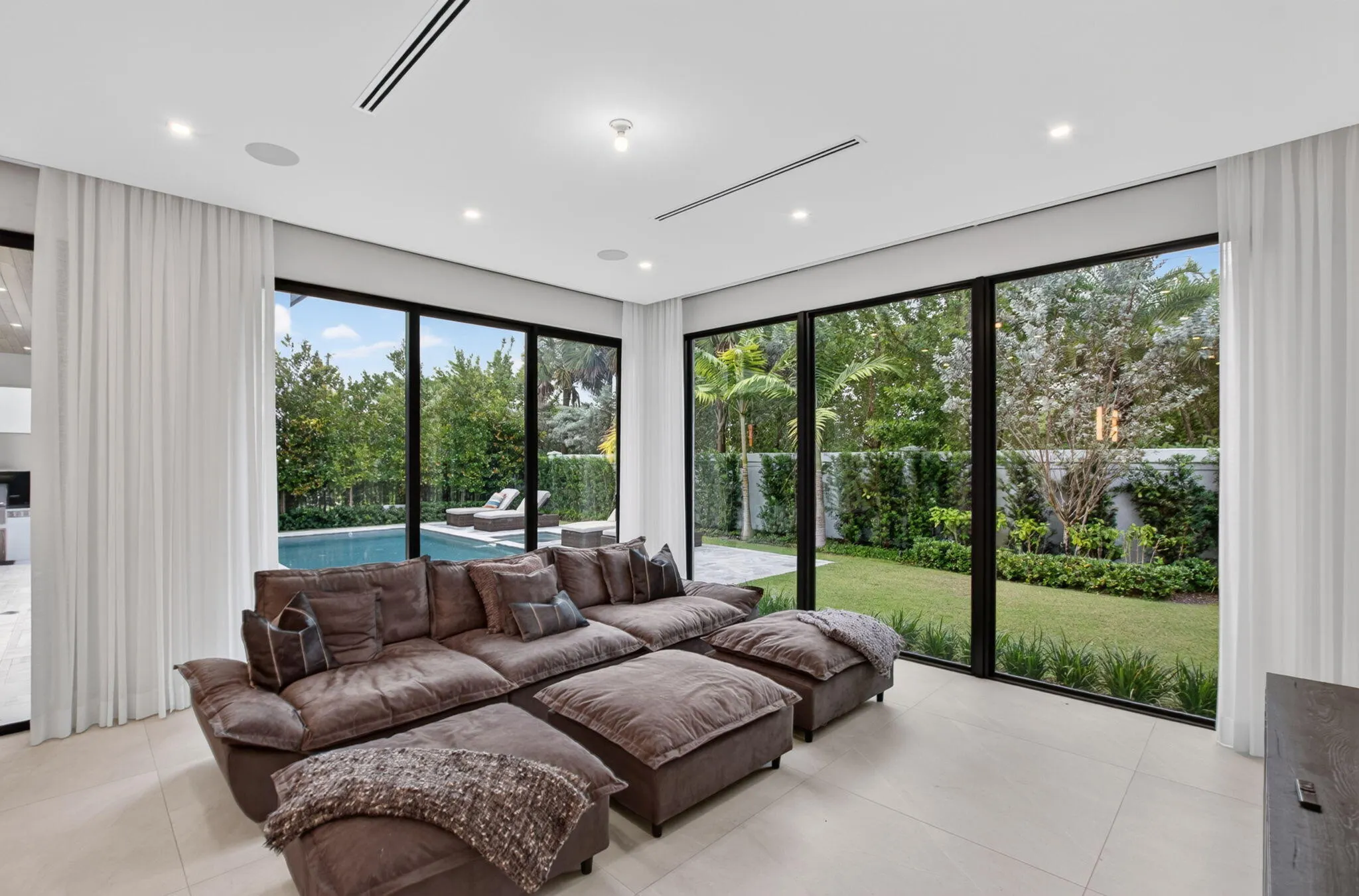 2252 Delray Ridge Lane