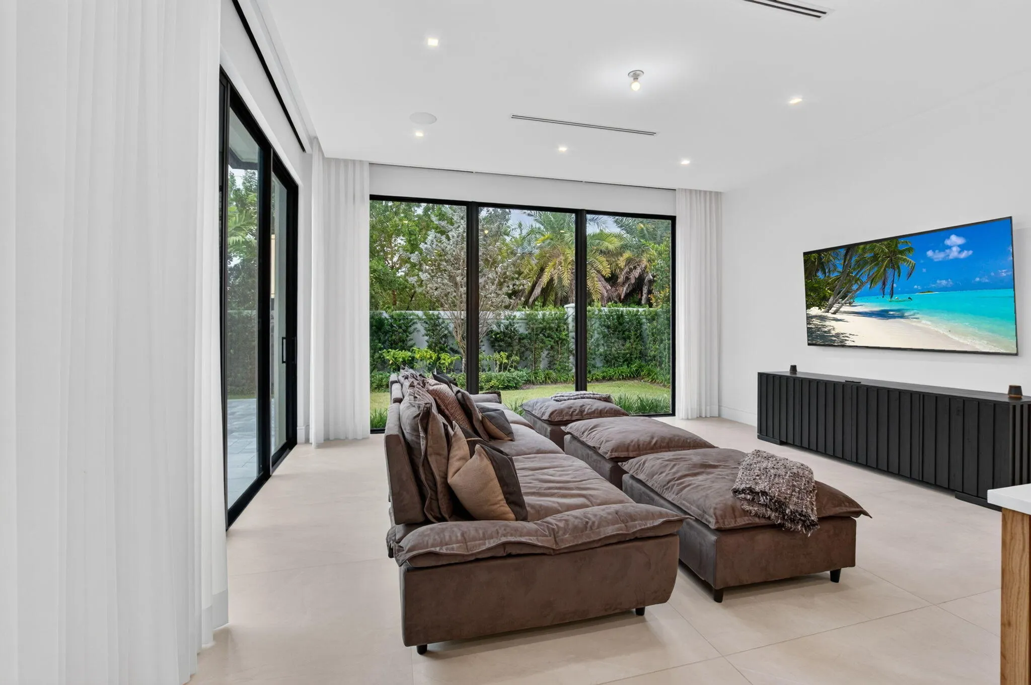 2252 Delray Ridge Lane