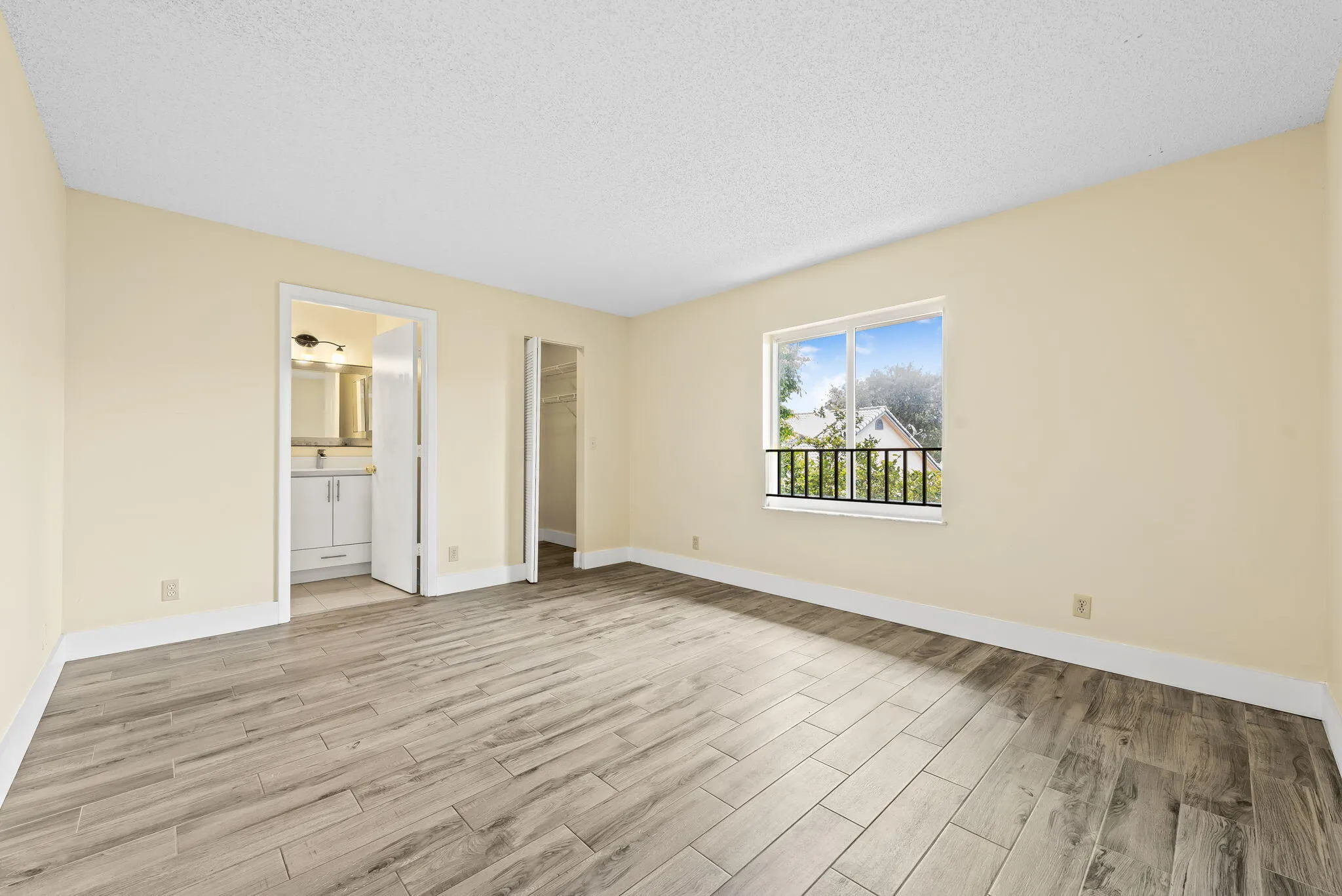 2977 NW 92nd Avenue #2977