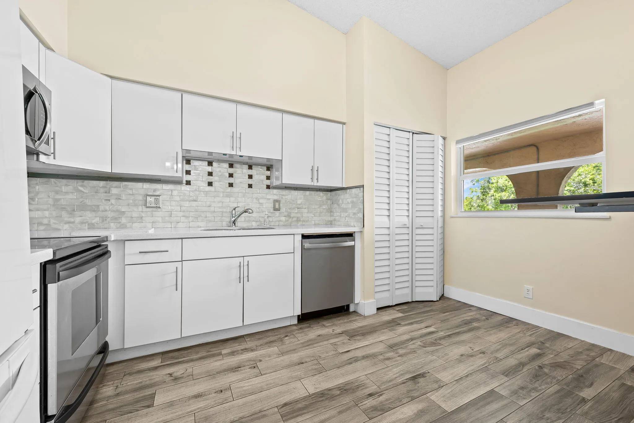 2977 NW 92nd Avenue #2977