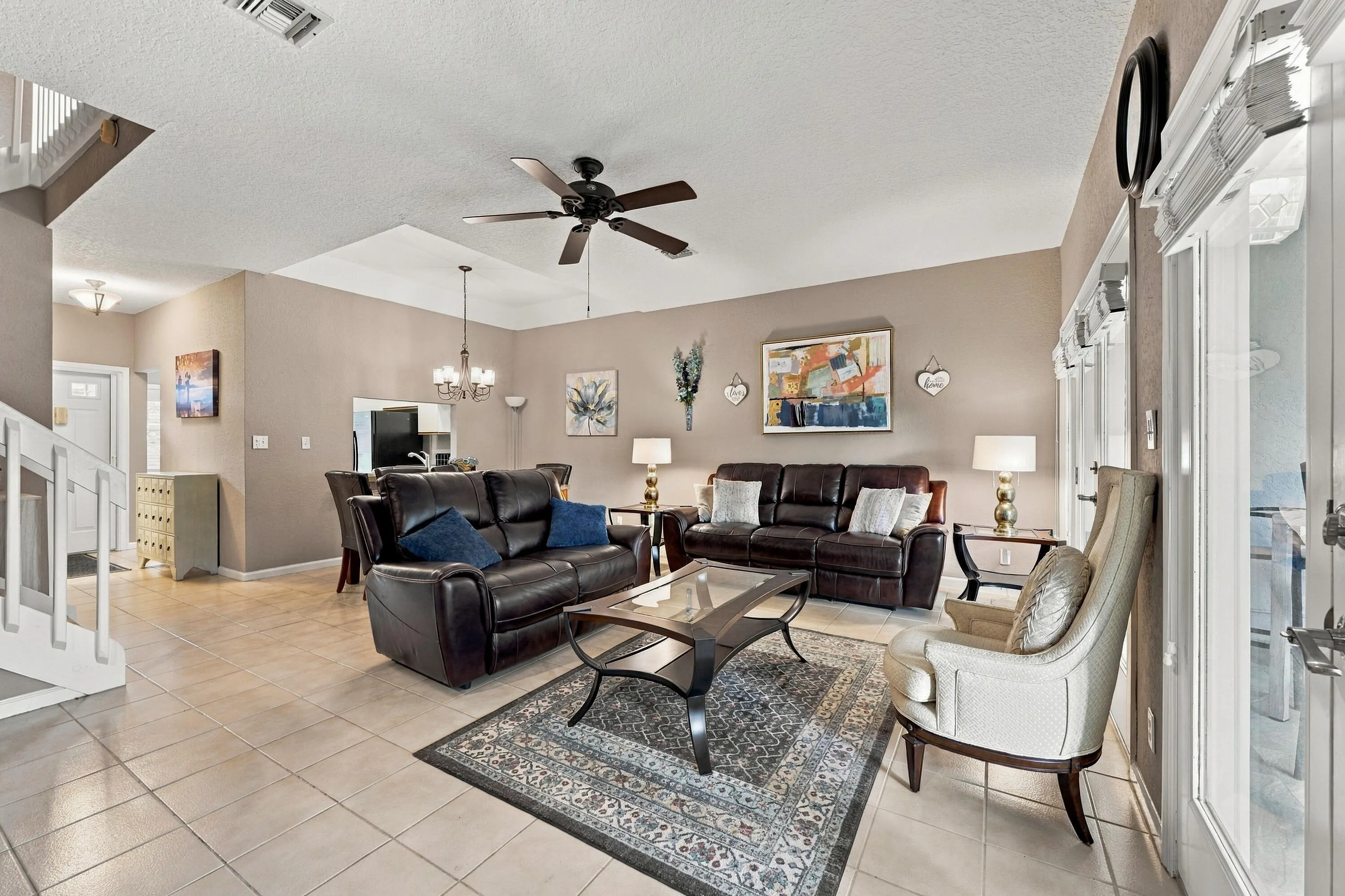 258 W HEMINGWAY Circle