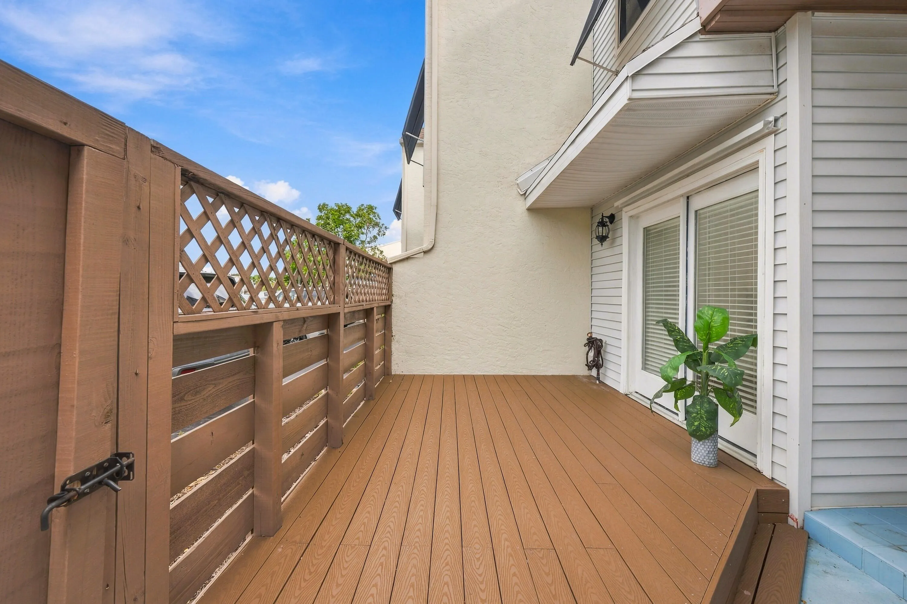 258 W HEMINGWAY Circle