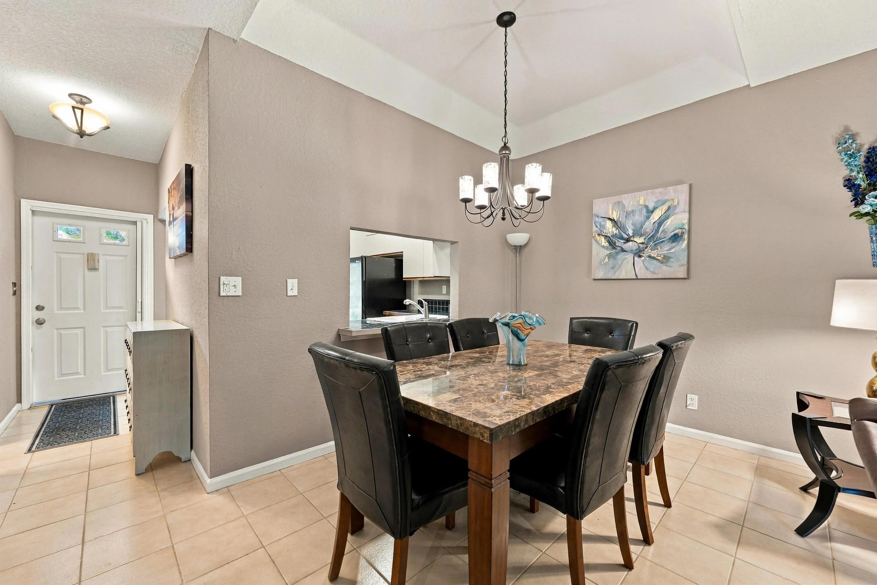 258 W HEMINGWAY Circle