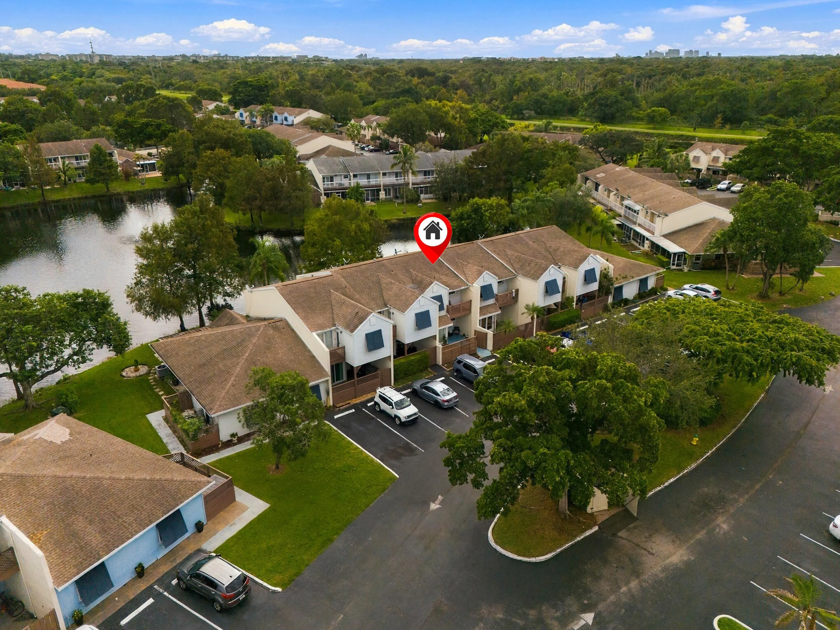 258 W HEMINGWAY Circle