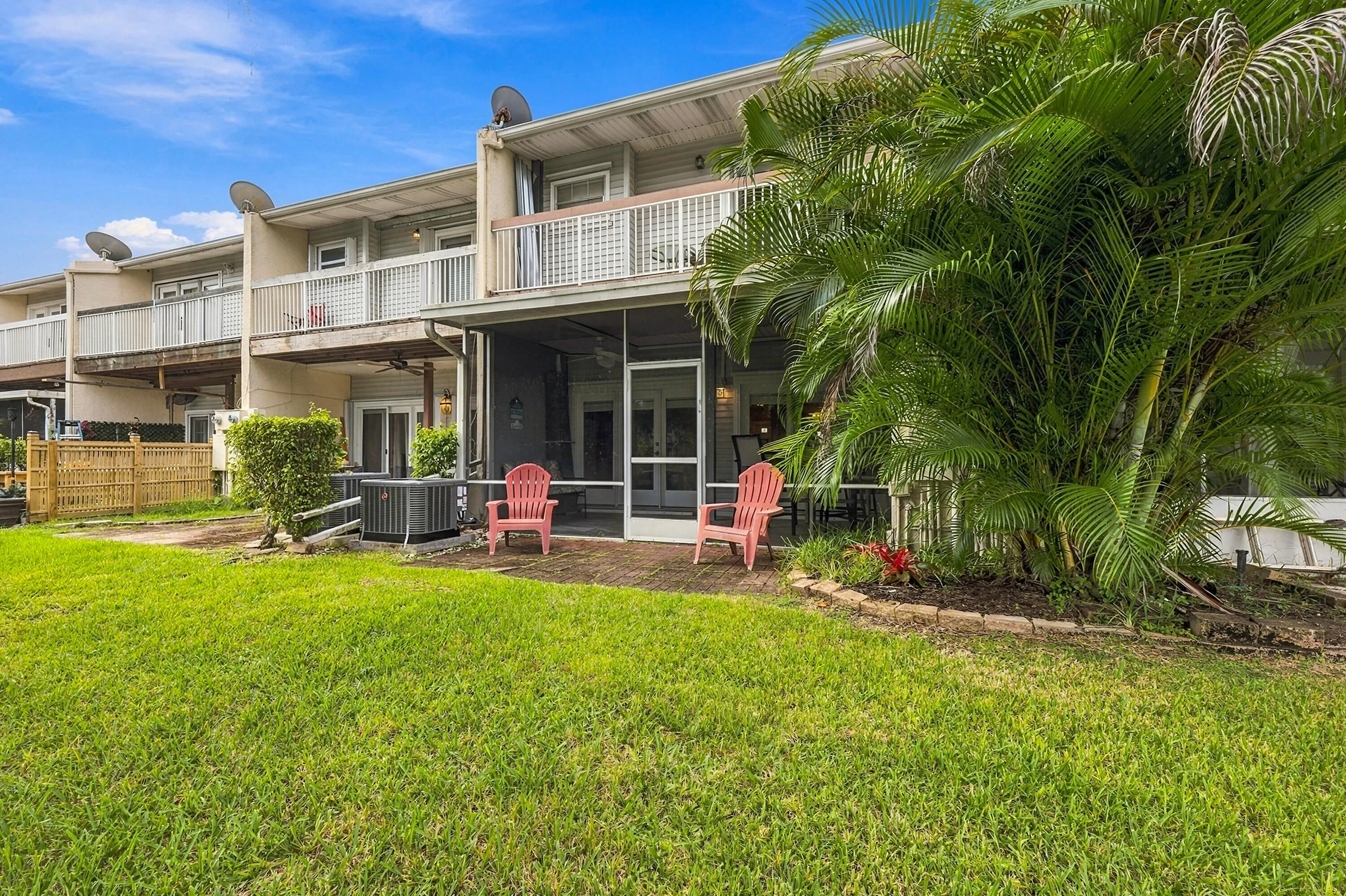 258 W HEMINGWAY Circle