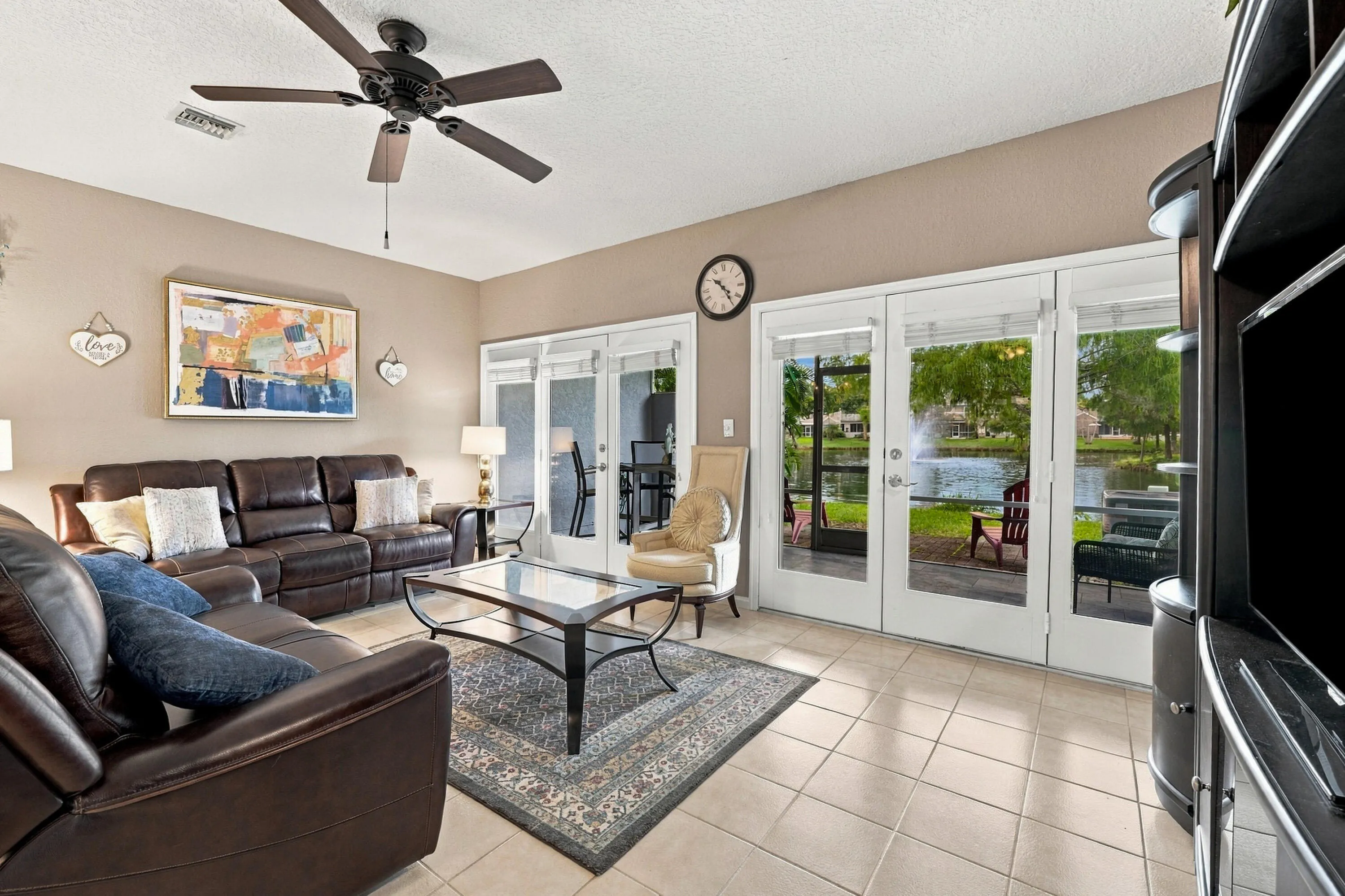 258 W HEMINGWAY Circle