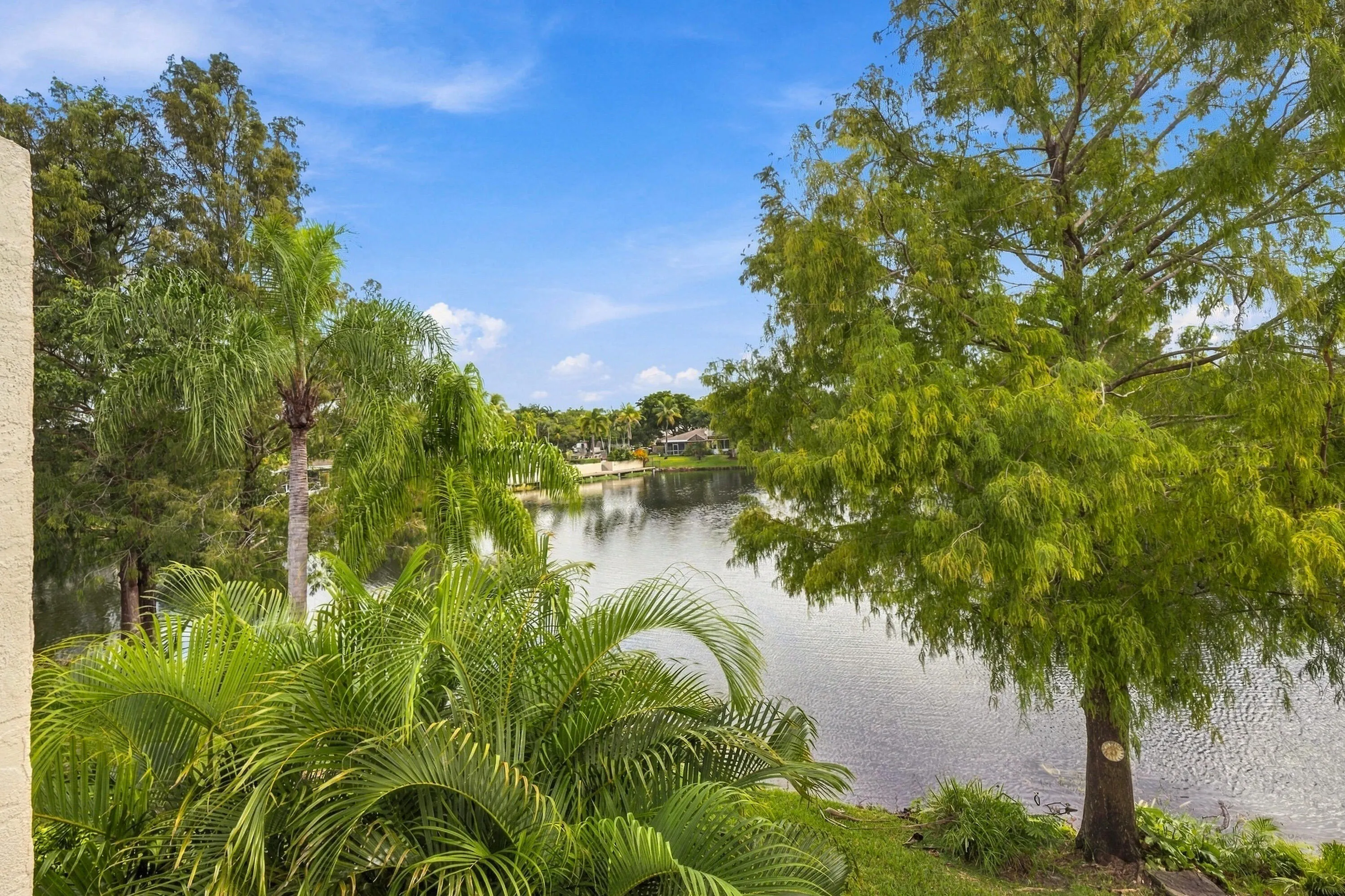 258 W HEMINGWAY Circle