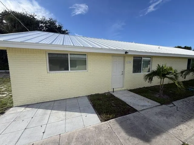 2860 Hinda Road