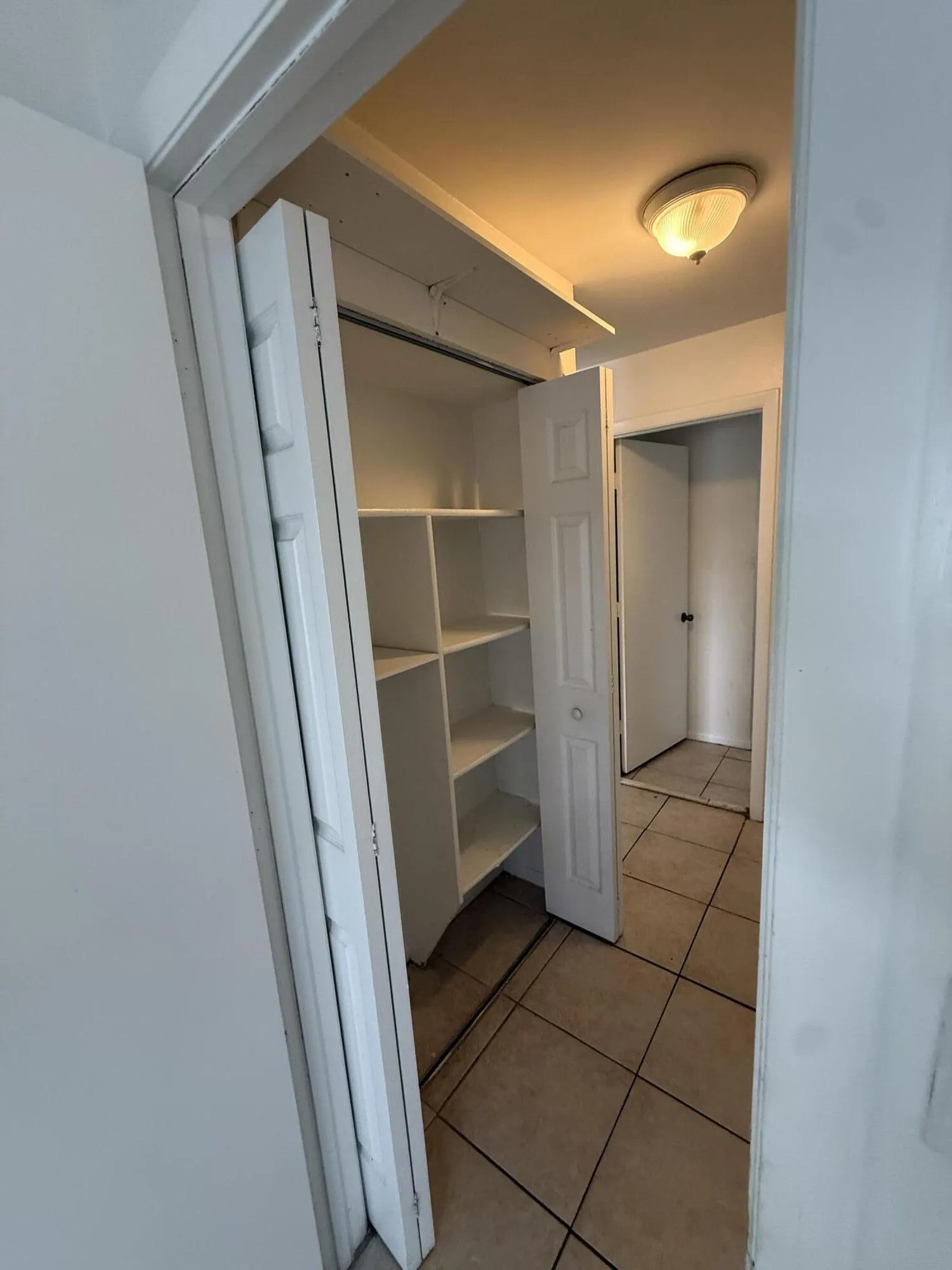 426 LAKESIDE Drive #249