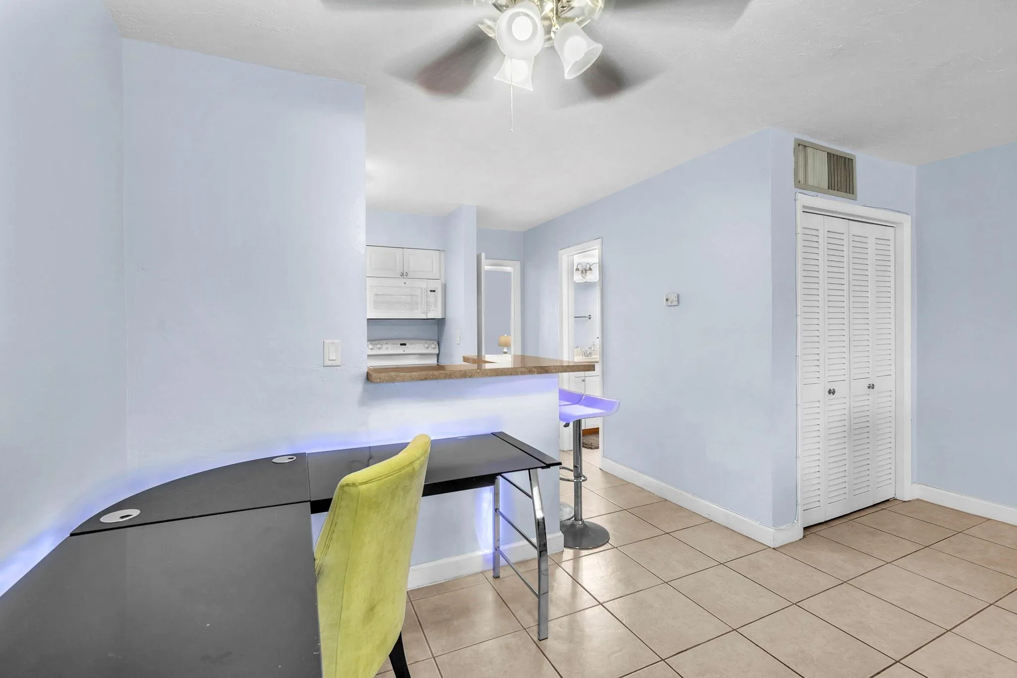 6200 NE 22ND Way #206