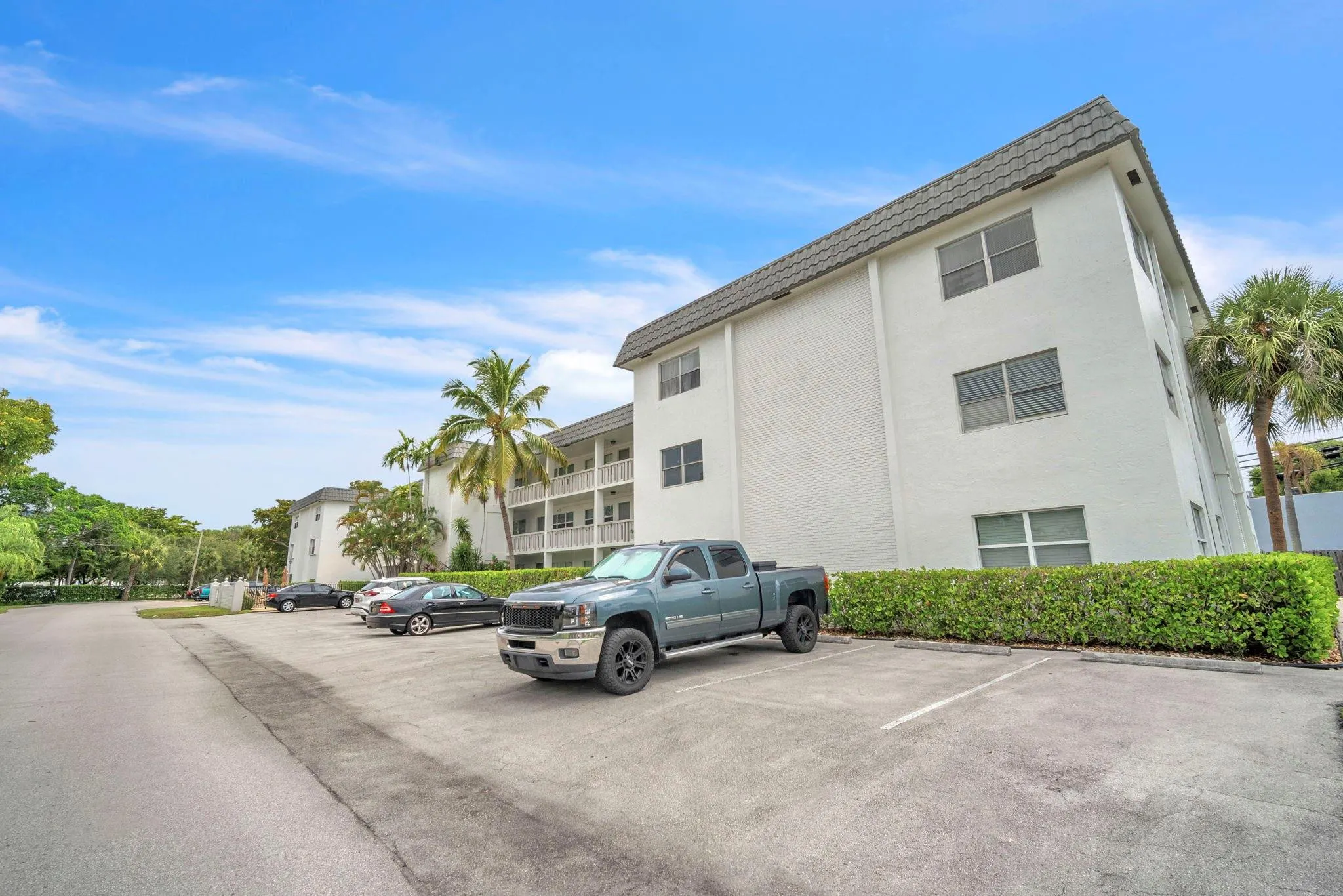 6200 NE 22ND Way #206
