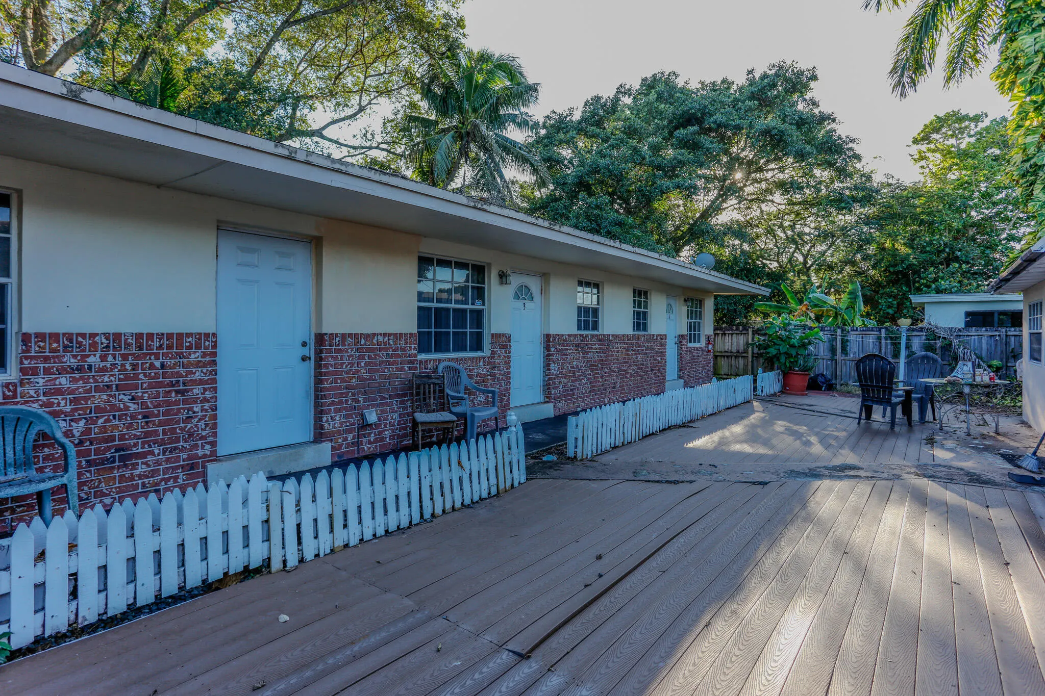 2450 GARFIELD Street #3
