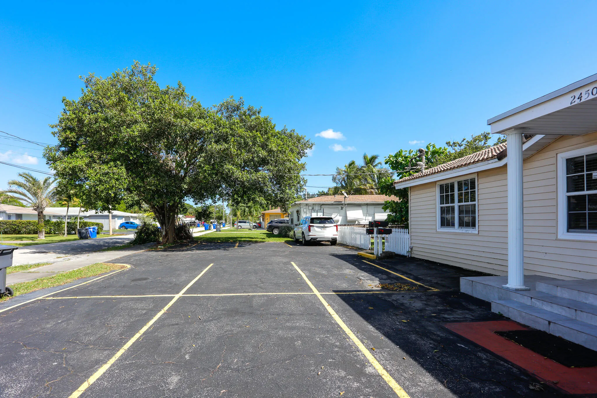 2450 GARFIELD Street #3