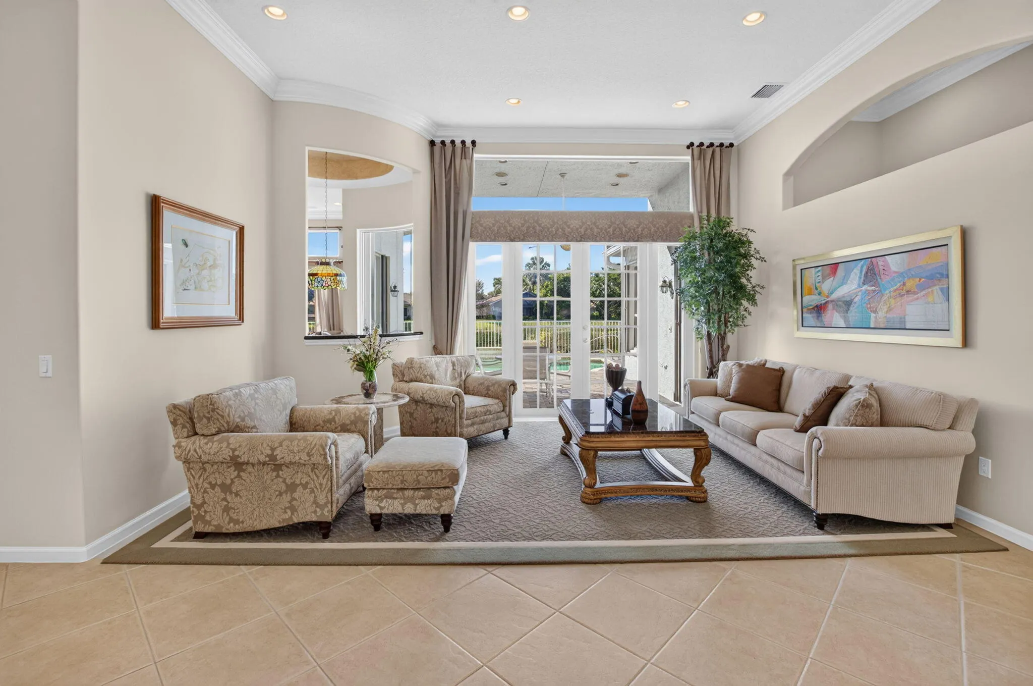 7657 ROYALE RIVER Lane