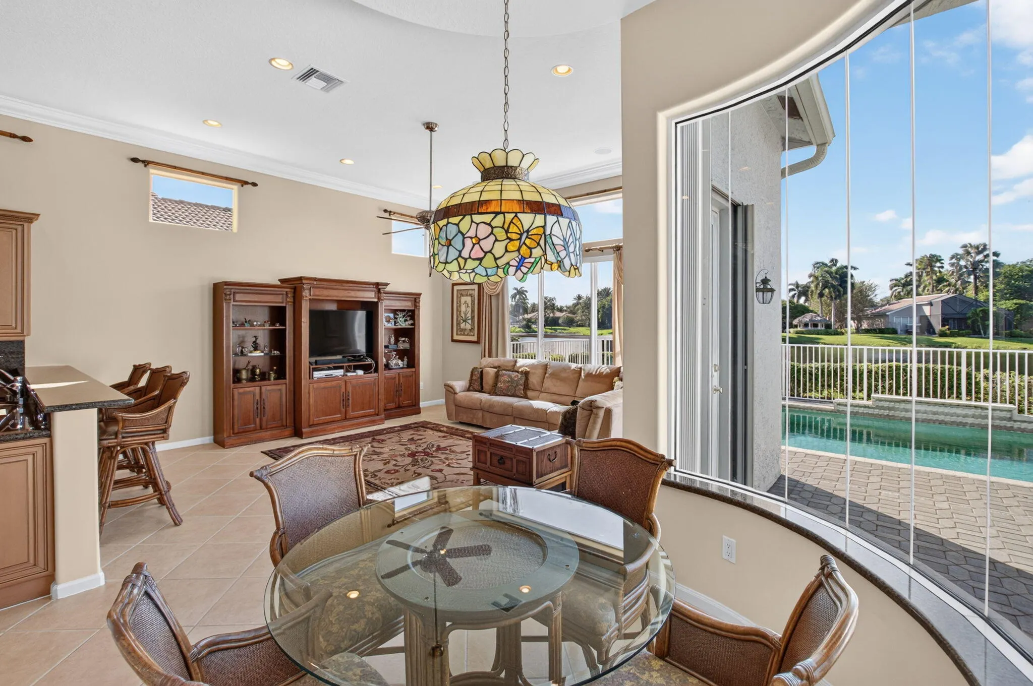 7657 ROYALE RIVER Lane