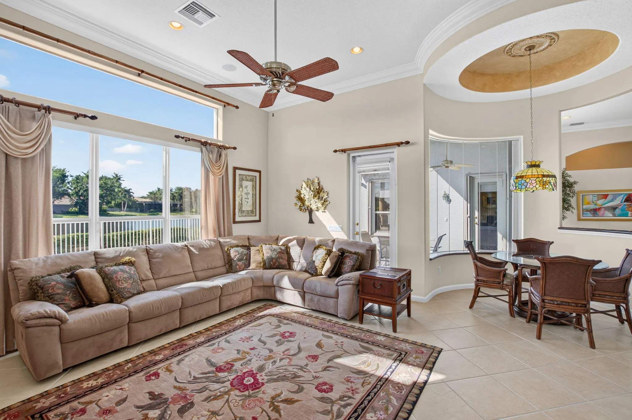 7657 ROYALE RIVER Lane