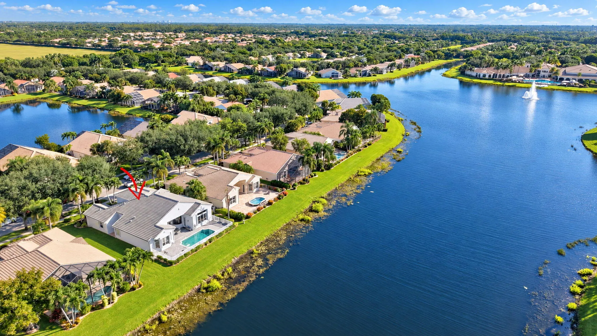 7657 ROYALE RIVER Lane