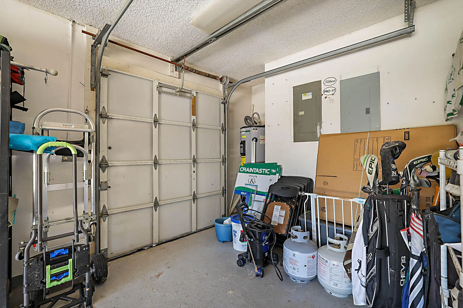 2458 SW HERONWOOD Road