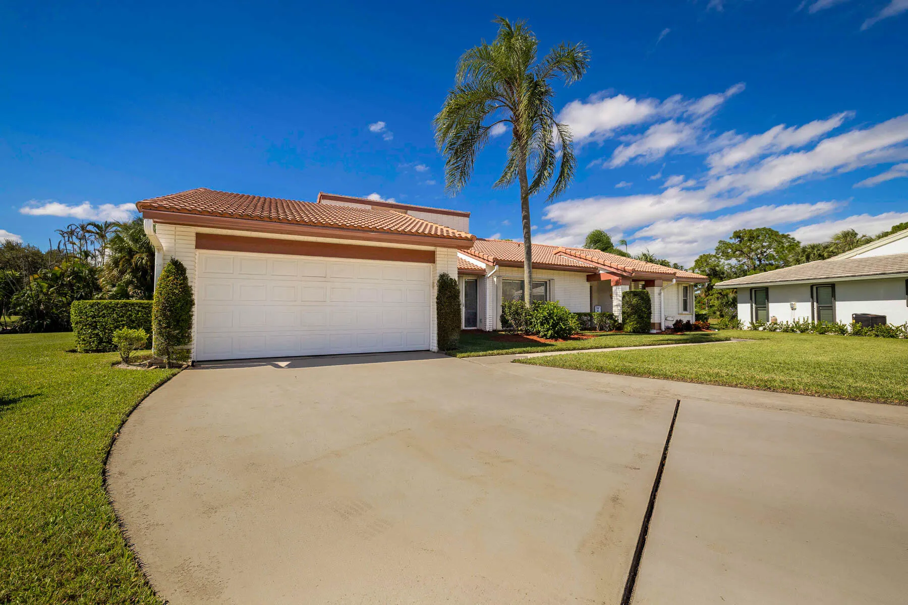 2458 SW HERONWOOD Road
