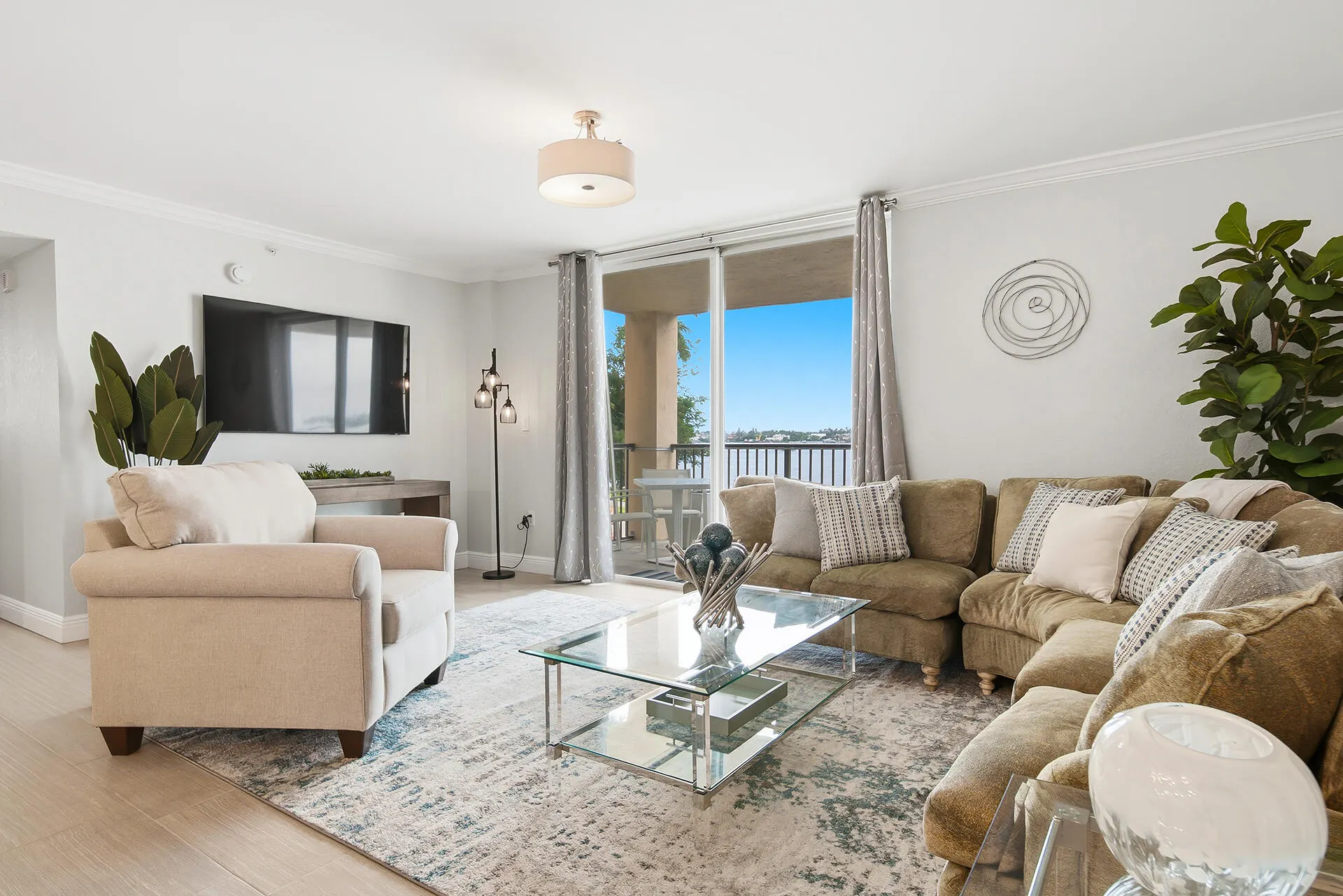1801 N FLAGLER Drive #201
