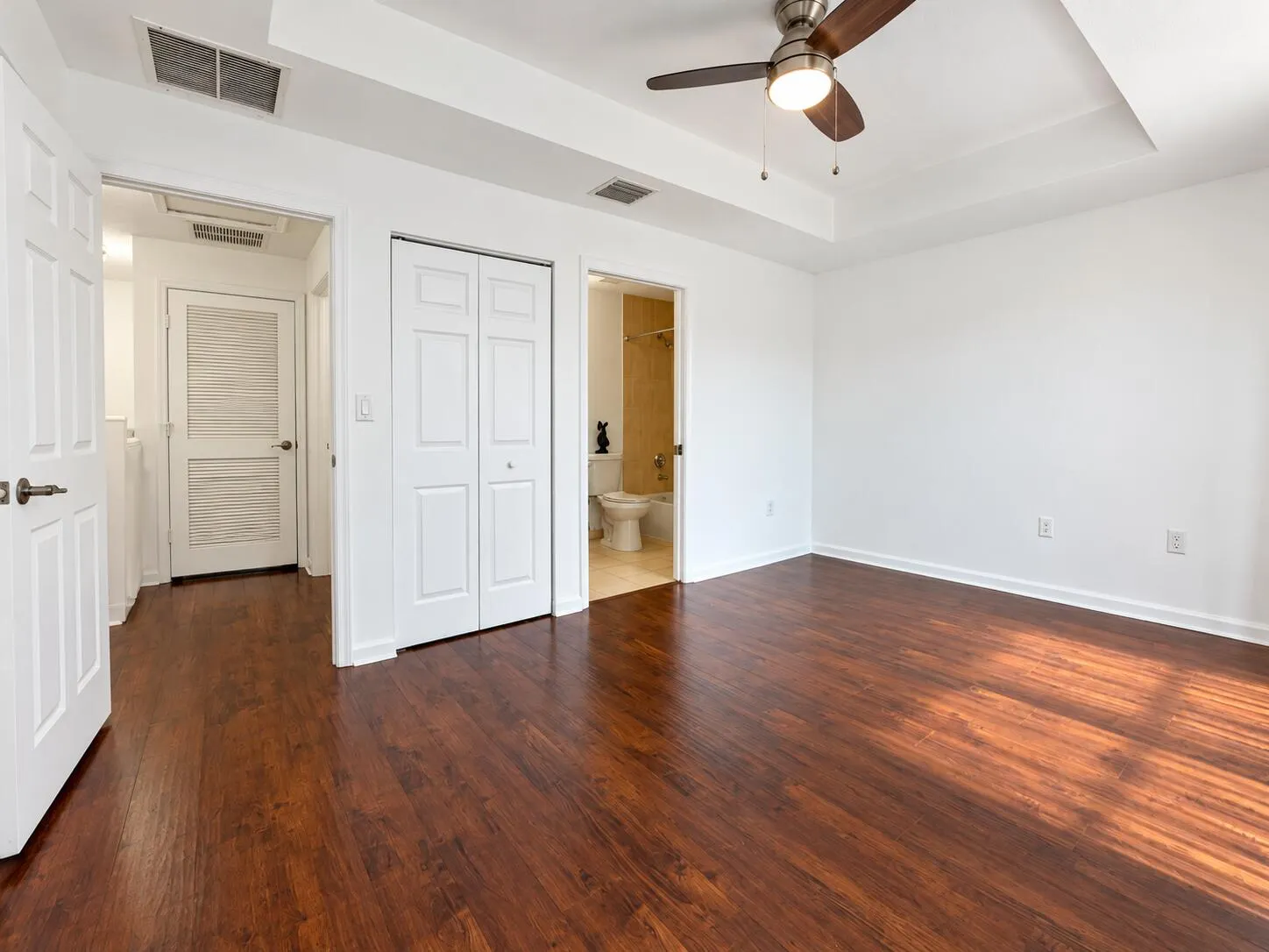 2725 NE 8TH Avenue #112