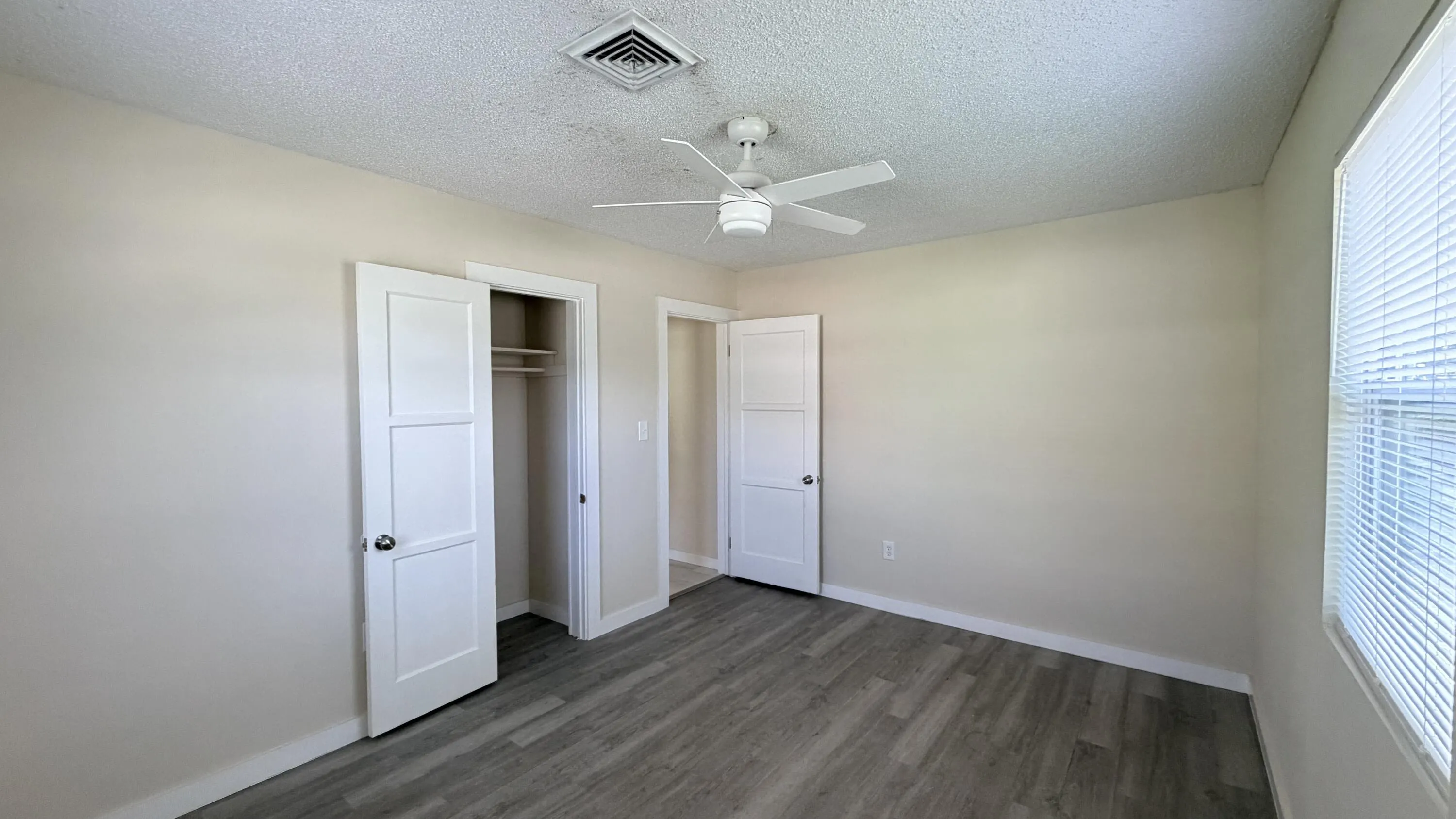 1709 MIAMI Court