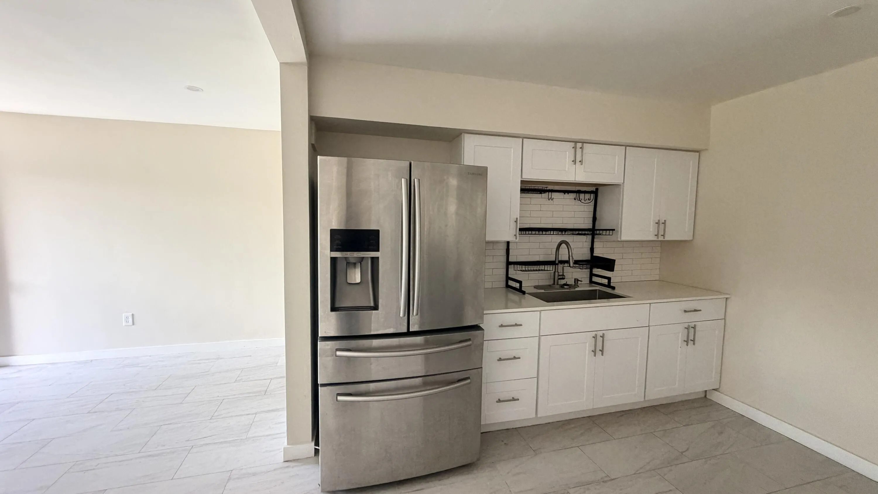 1709 MIAMI Court