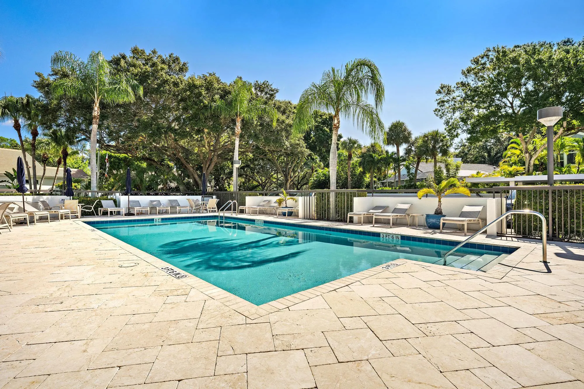 514 OAK HARBOUR Drive