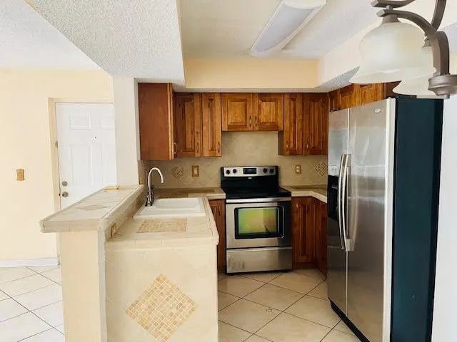 5560 NW 61ST Street #711