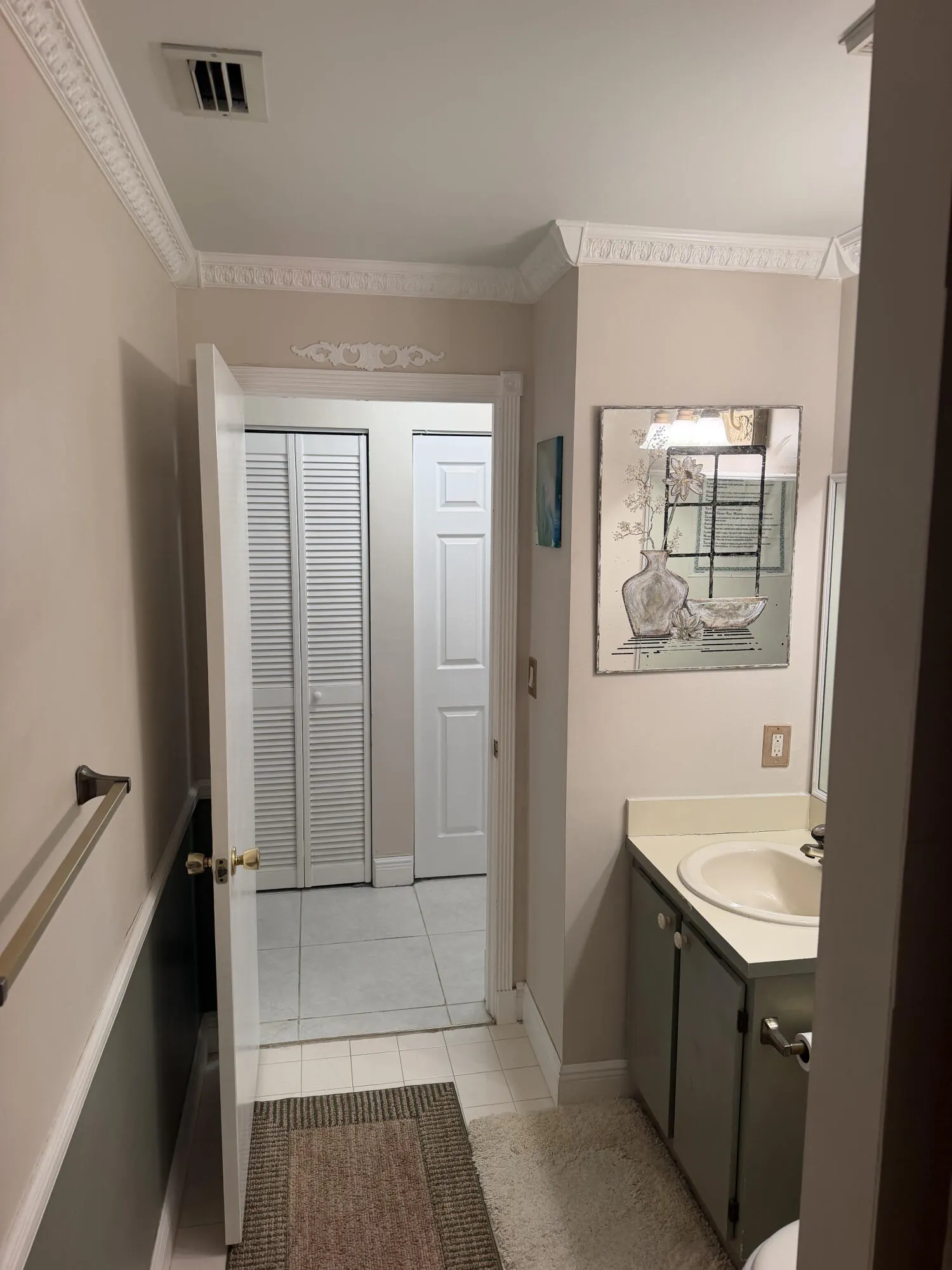 1104 SUMMIT TRAIL Circle #A
