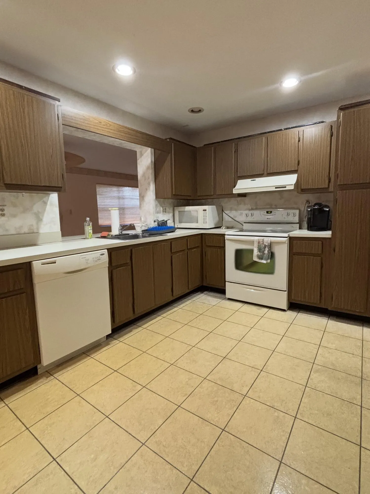 9521 NW 83rd Street