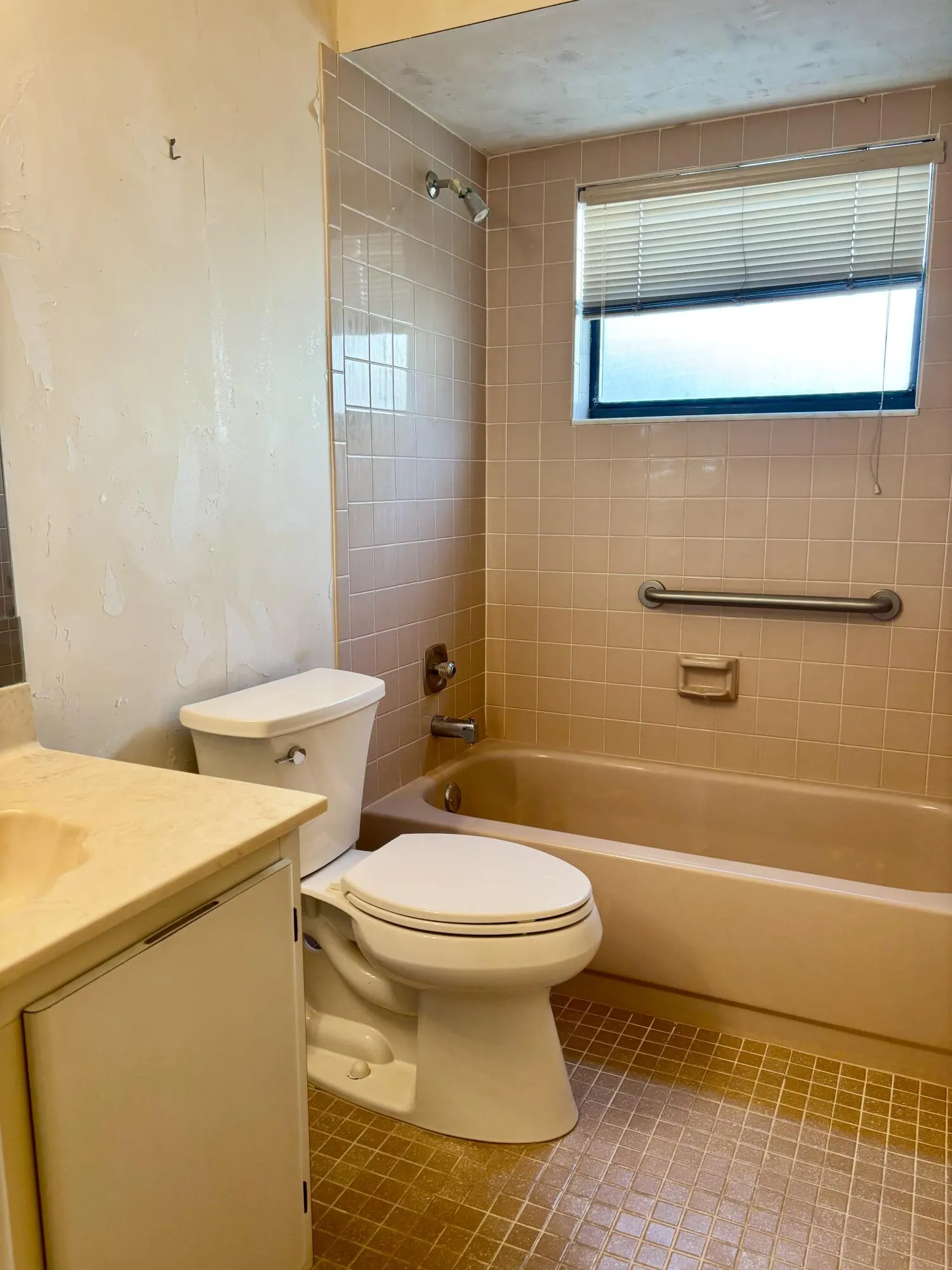 9521 NW 83rd Street