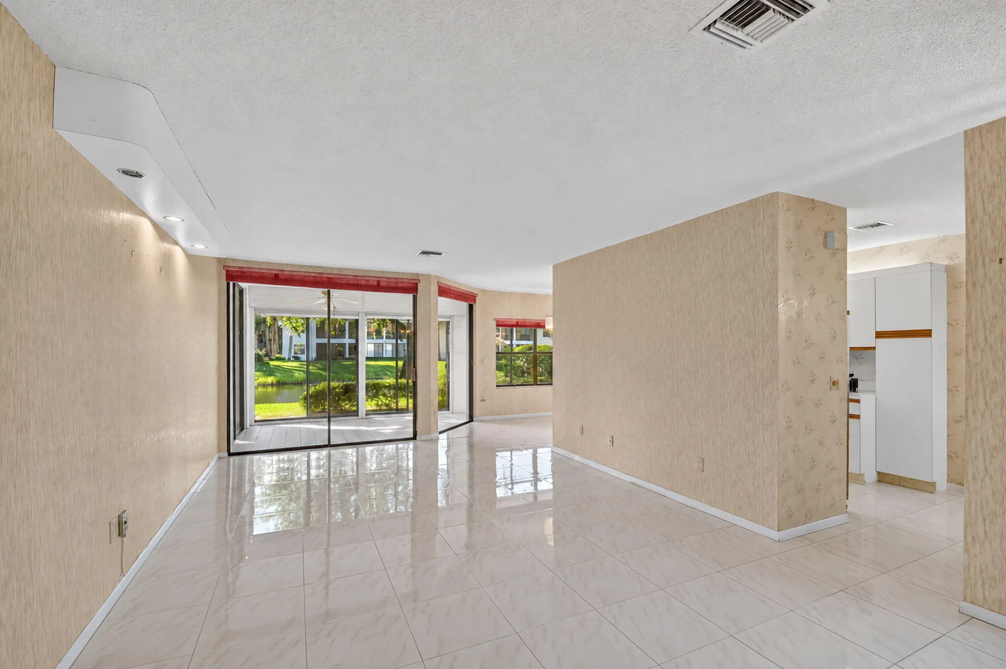 5290 Europa Drive #E
