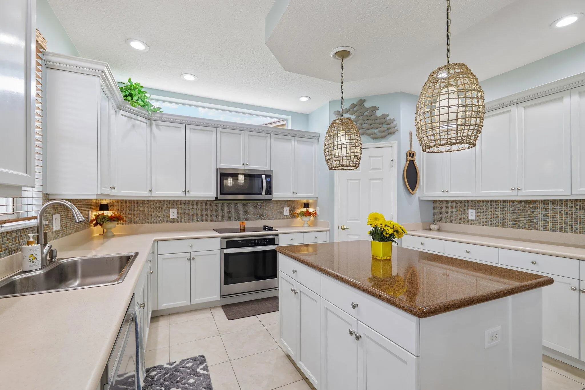 2739 Misty Oaks Circle